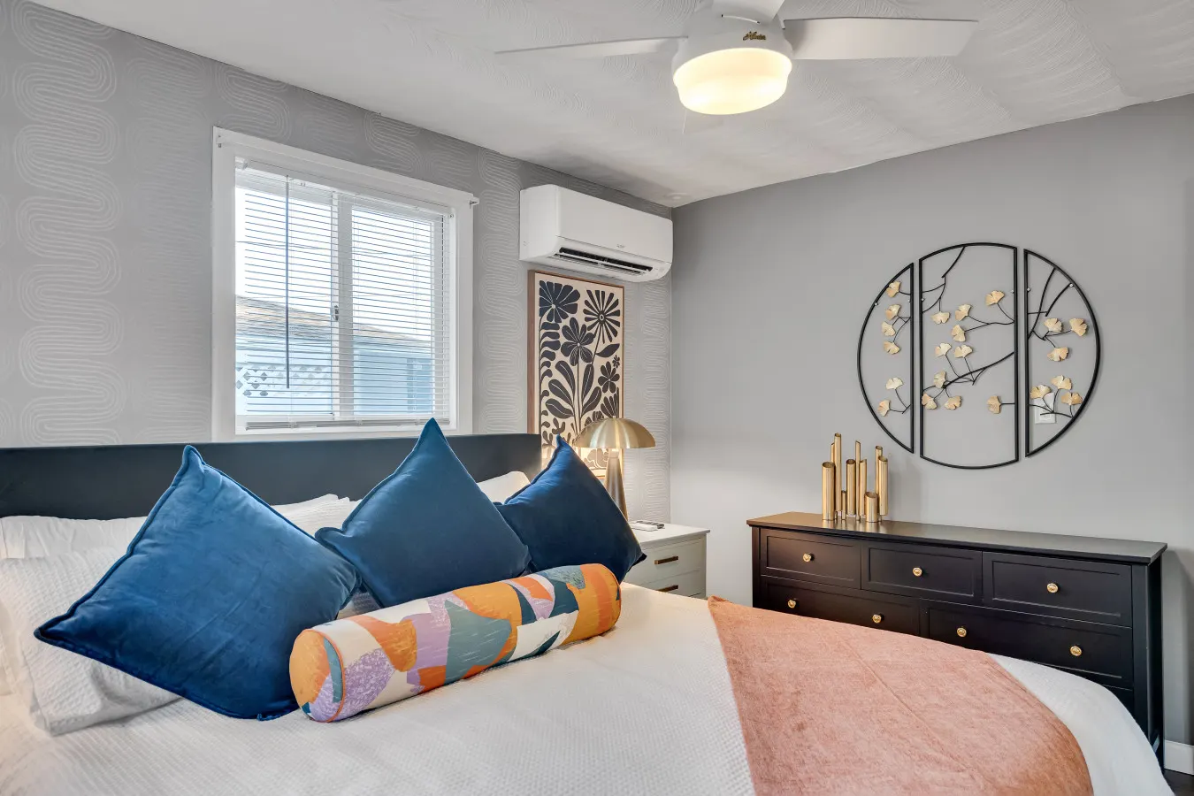 Luxury Ranch–Sleeps 8 Pet+ Heated pool Game Rm 15