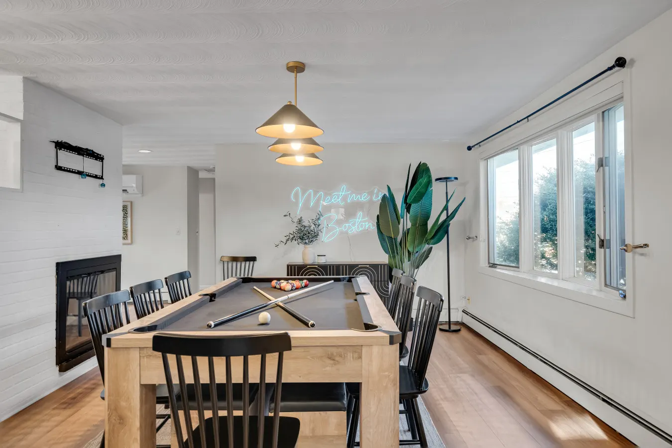 Luxury Ranch–Sleeps 8 Pet+ Heated pool Game Rm 4