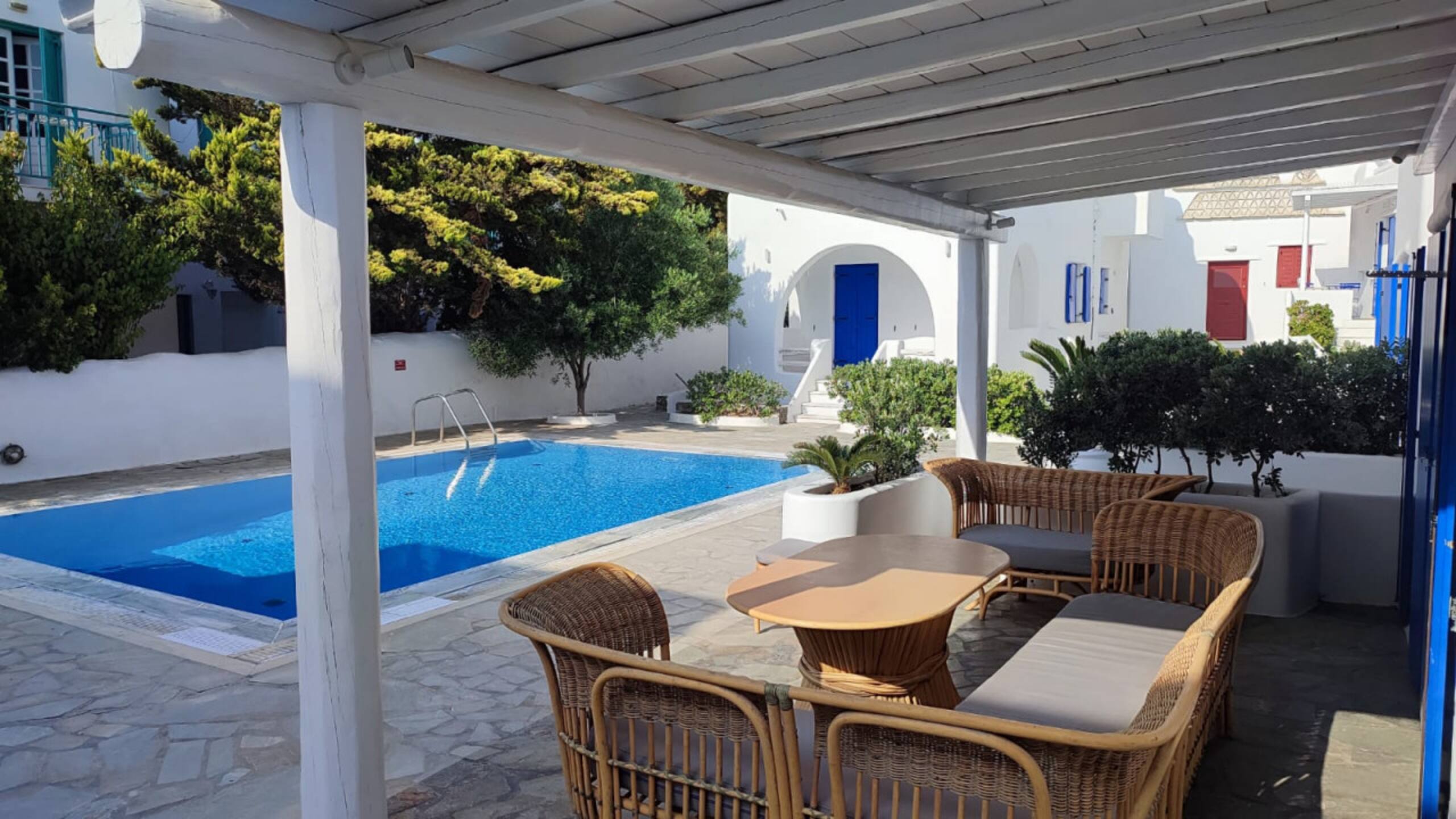 Capari Suites - Mykonos Town House with Pool 33