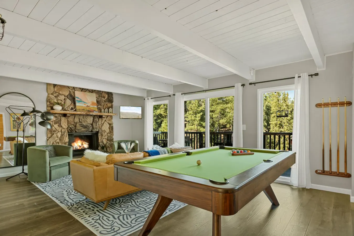 Mountainside Modern at Bear MTN w/ Hot Tub, Arcade 1