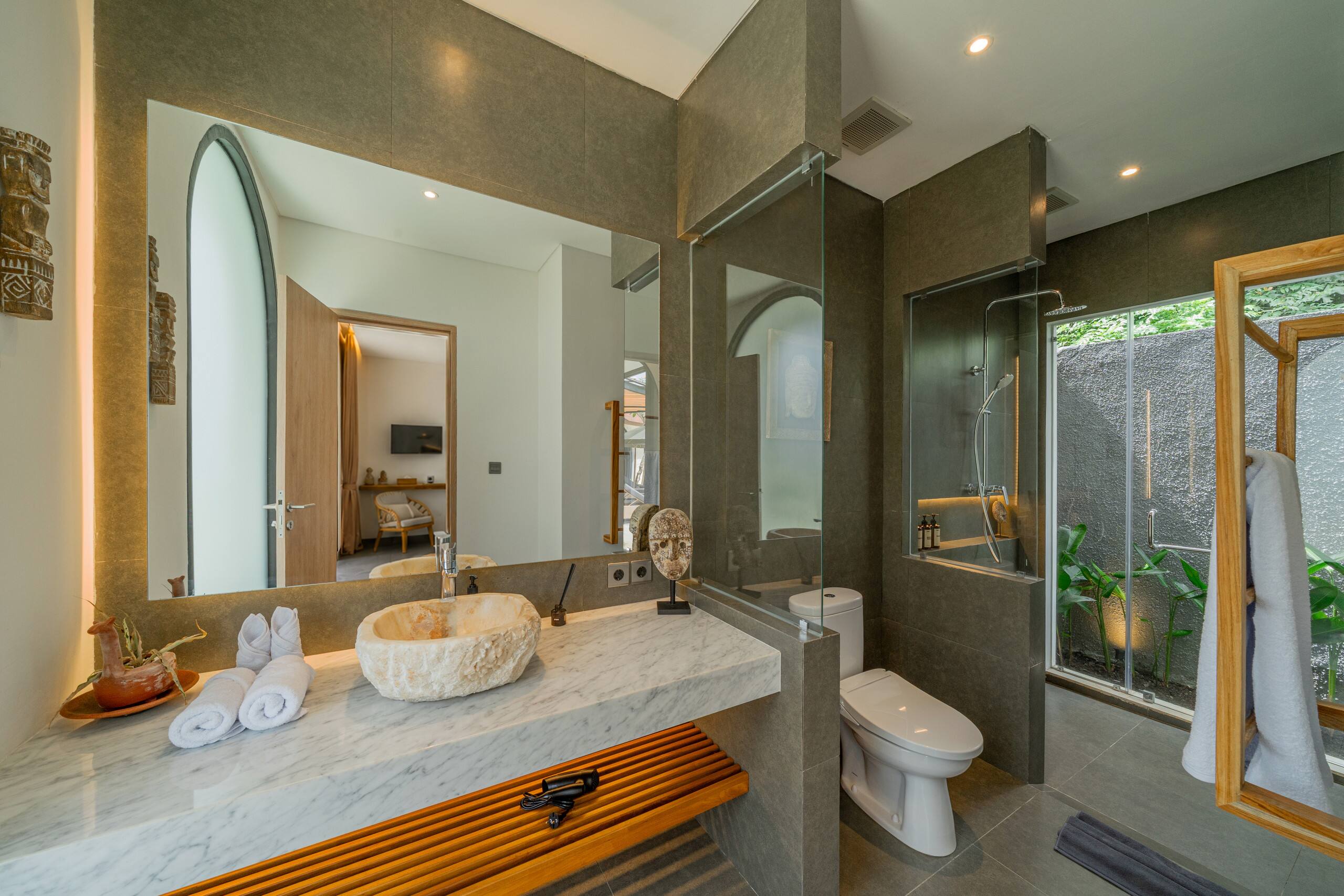Luxury 5BR Ubud Villa | Large Pool, Tropical Views 30