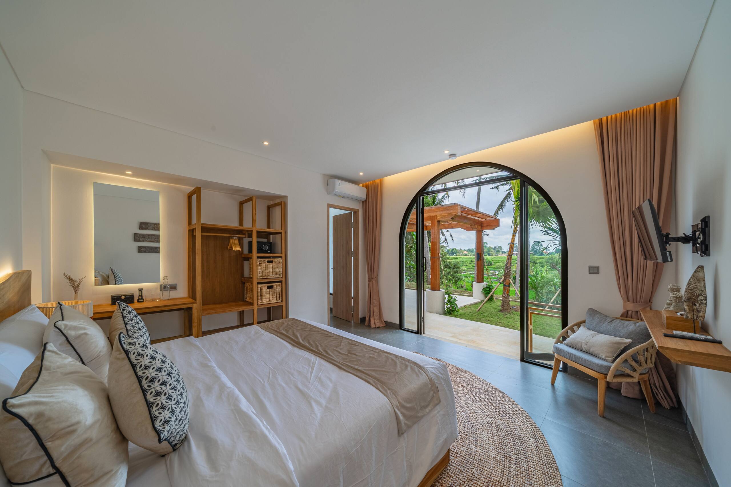 Luxury 5BR Ubud Villa | Large Pool, Tropical Views 29