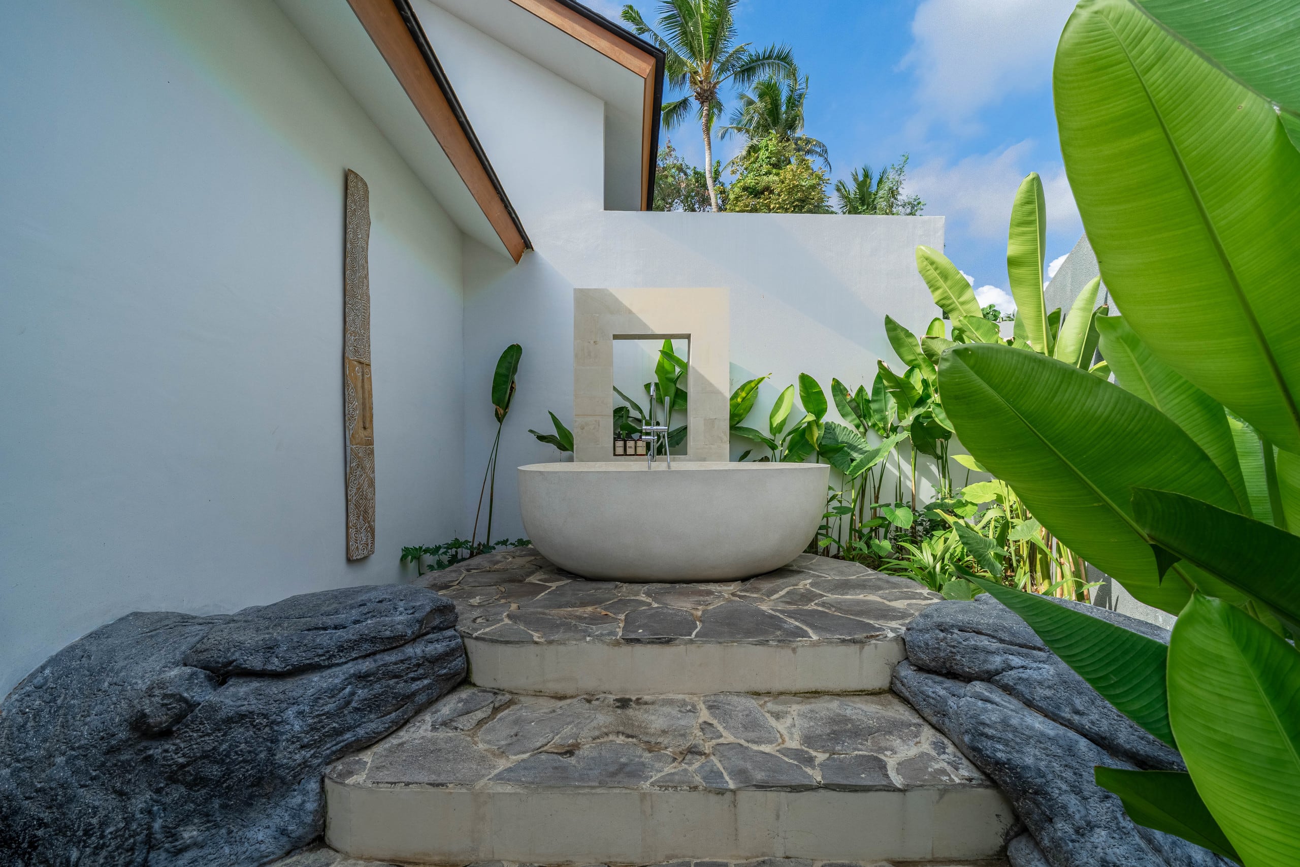 Luxury 5BR Ubud Villa | Large Pool, Tropical Views 33