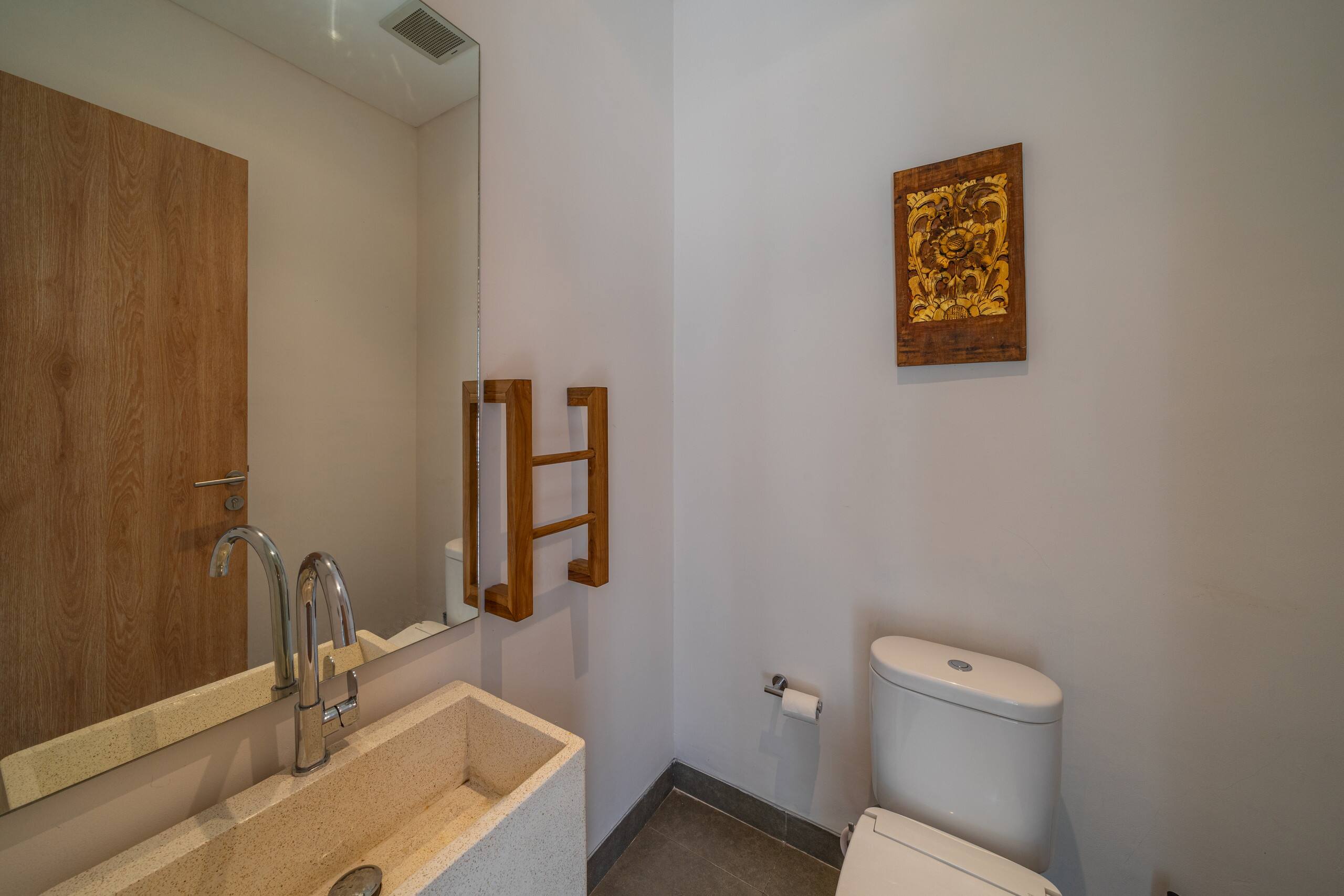 Luxury 5BR Ubud Villa | Large Pool, Tropical Views 38