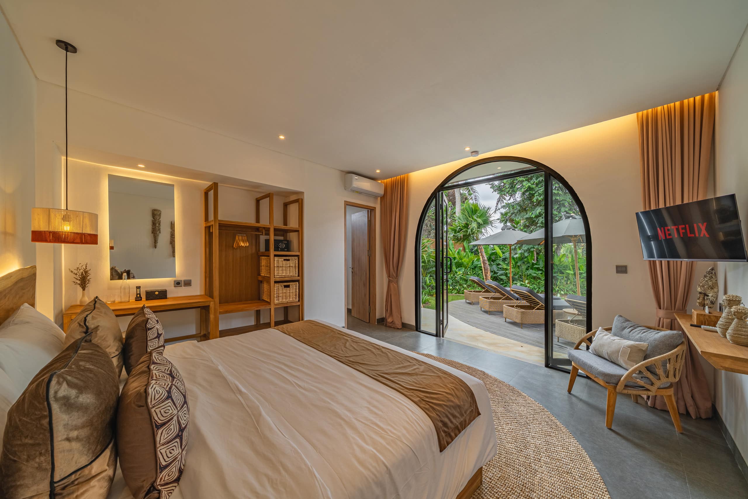 Luxury 5BR Ubud Villa | Large Pool, Tropical Views 22