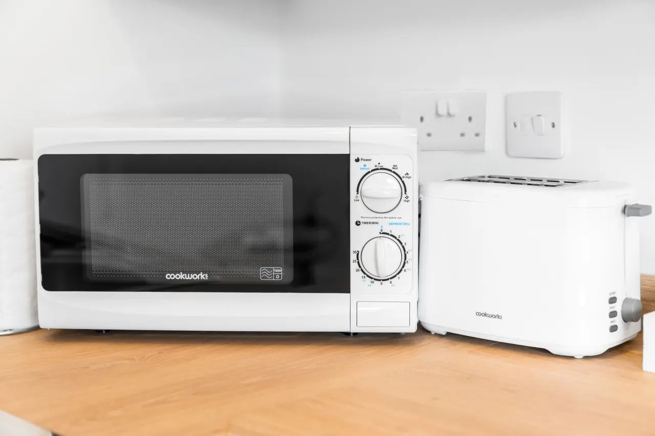 Stylish 2 Bed Apartment - Parking - Smart TV - WIFI 20