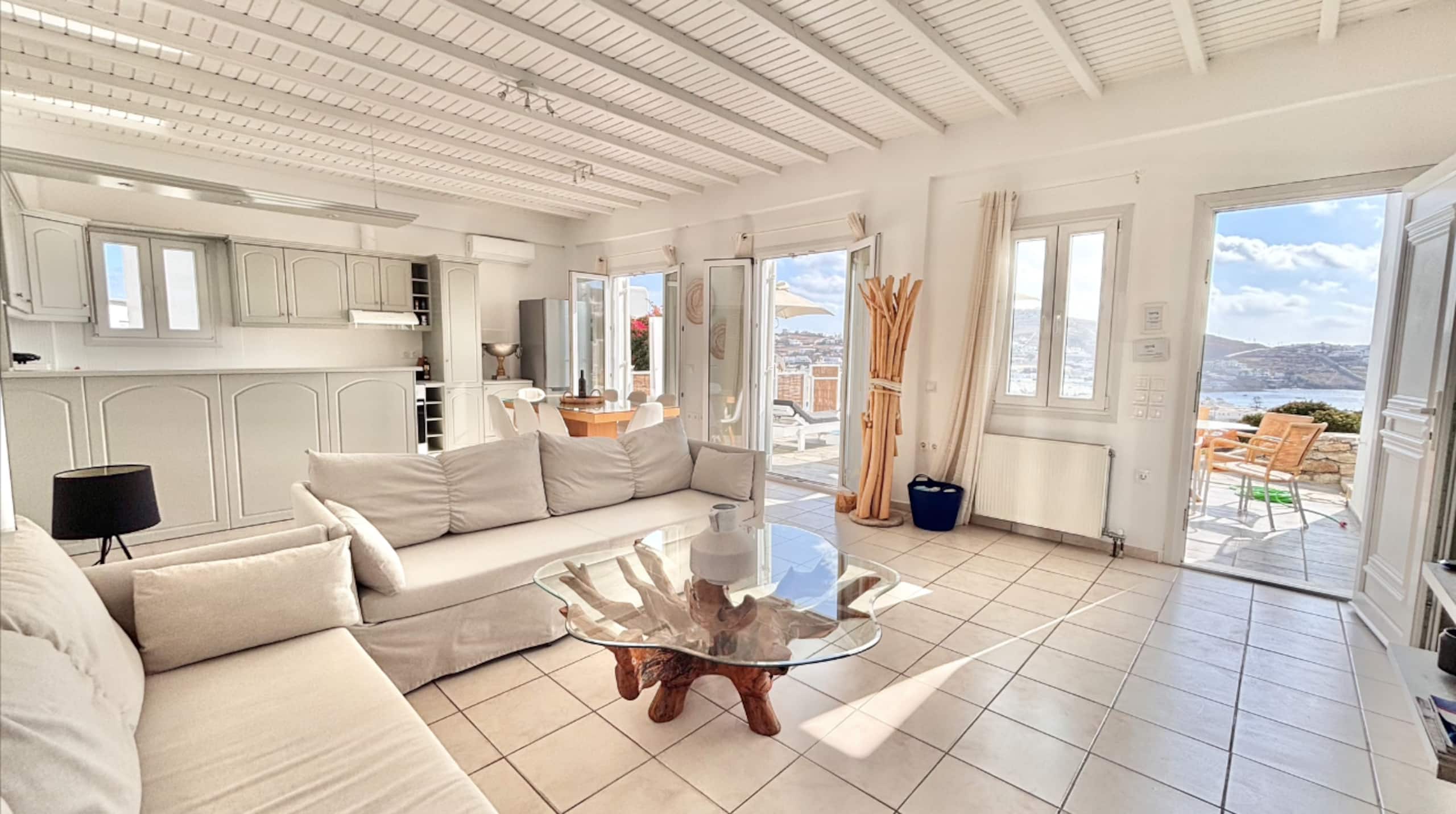 Elegant Villa Private Pool 5 min from Town & Beach 4
