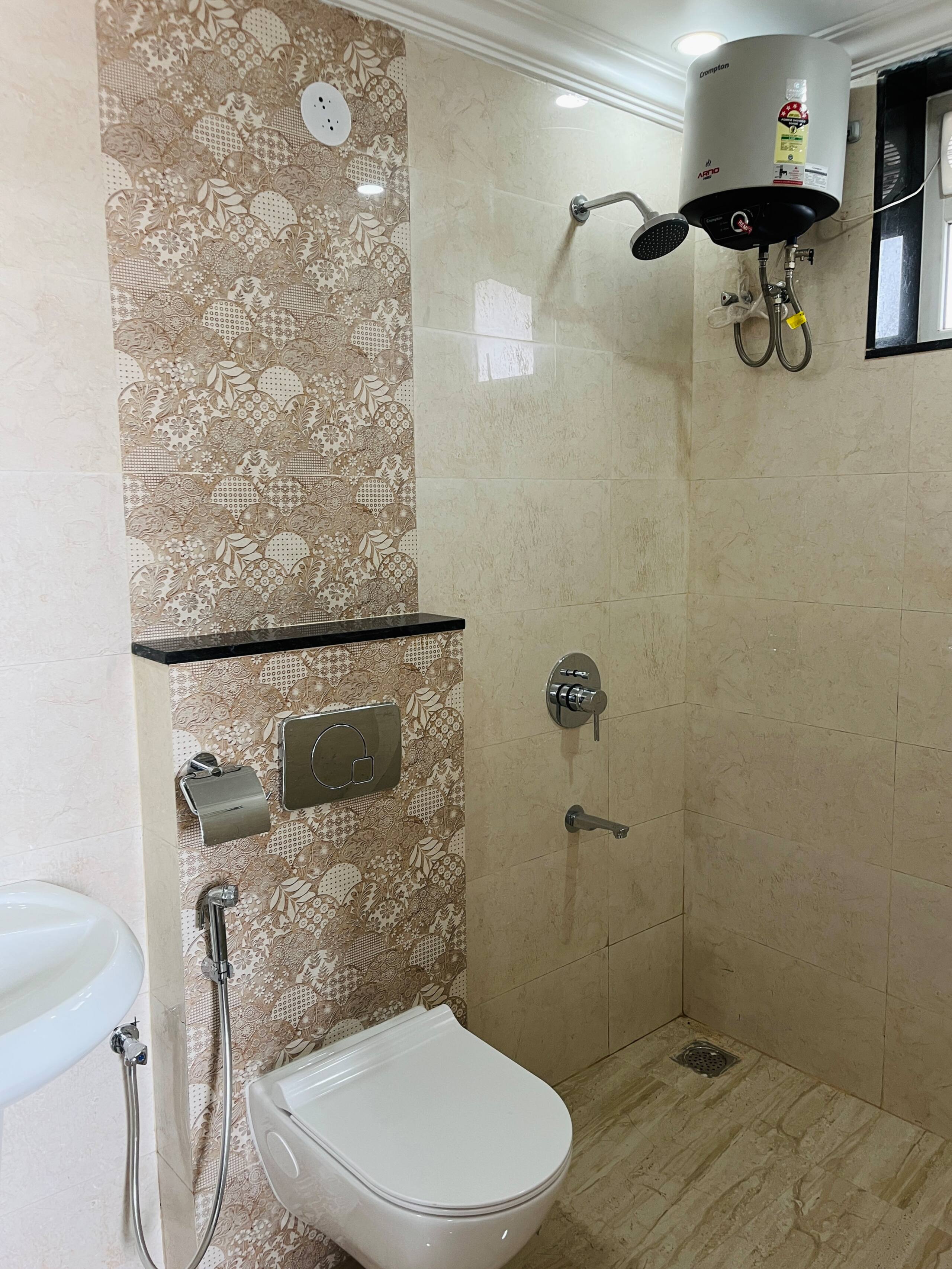 Mirage - New Premium 2BHK w/ Pool • Luxurious Stay 31