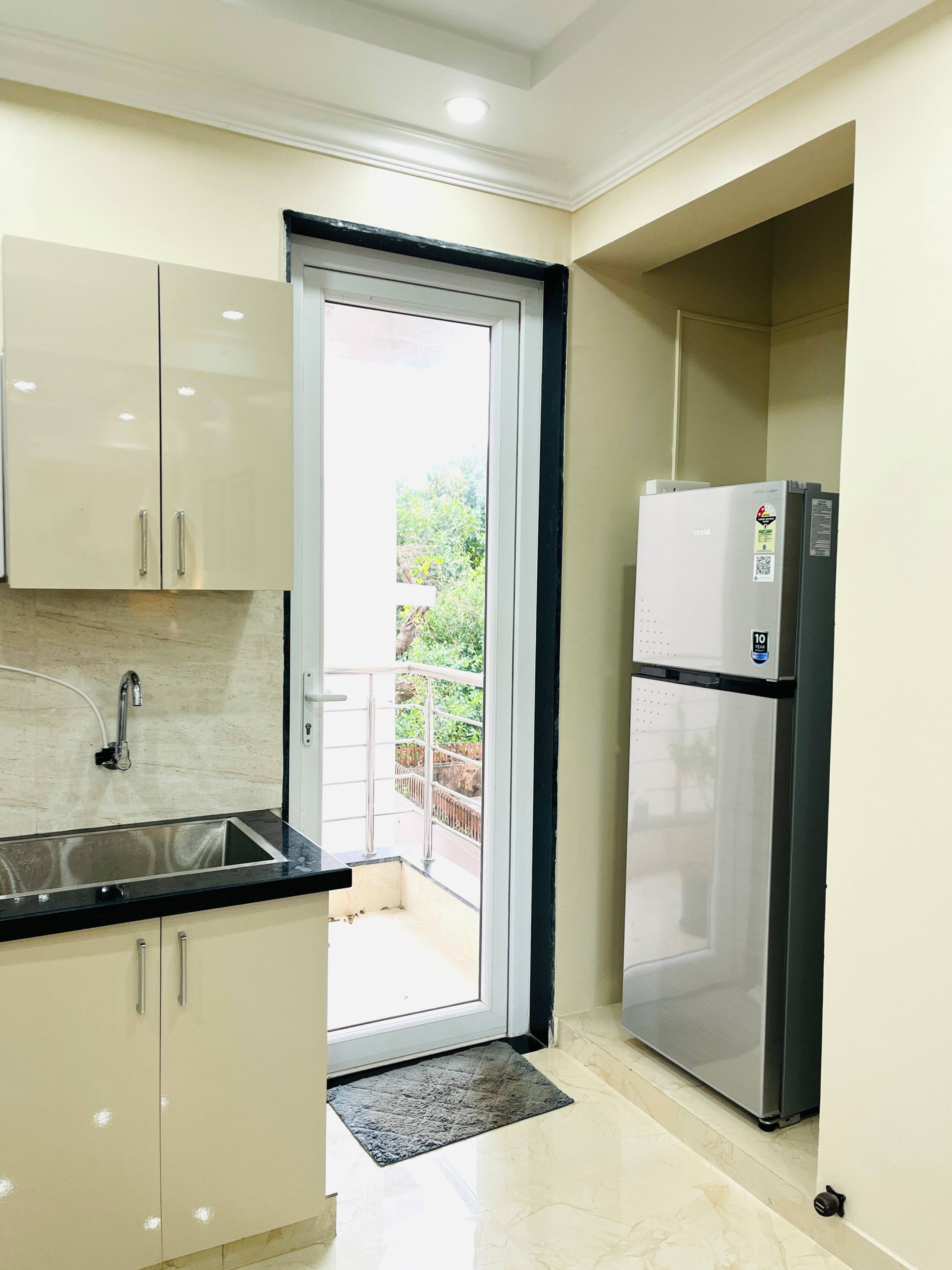 Mirage - New Premium 2BHK w/ Pool • Luxurious Stay 12