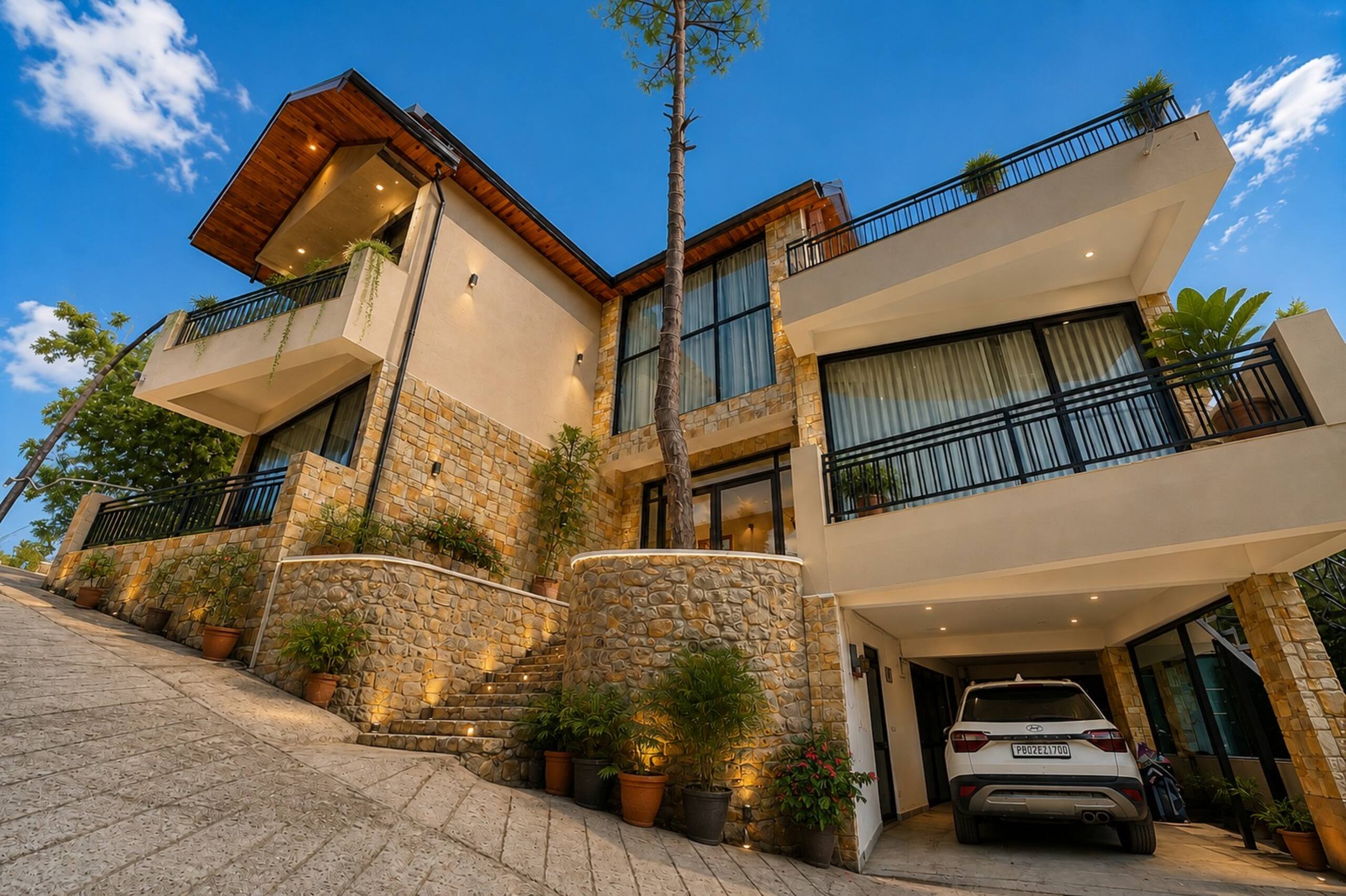 Minara Meadows | Luxury 2-BHK Villa in Kasauli 7