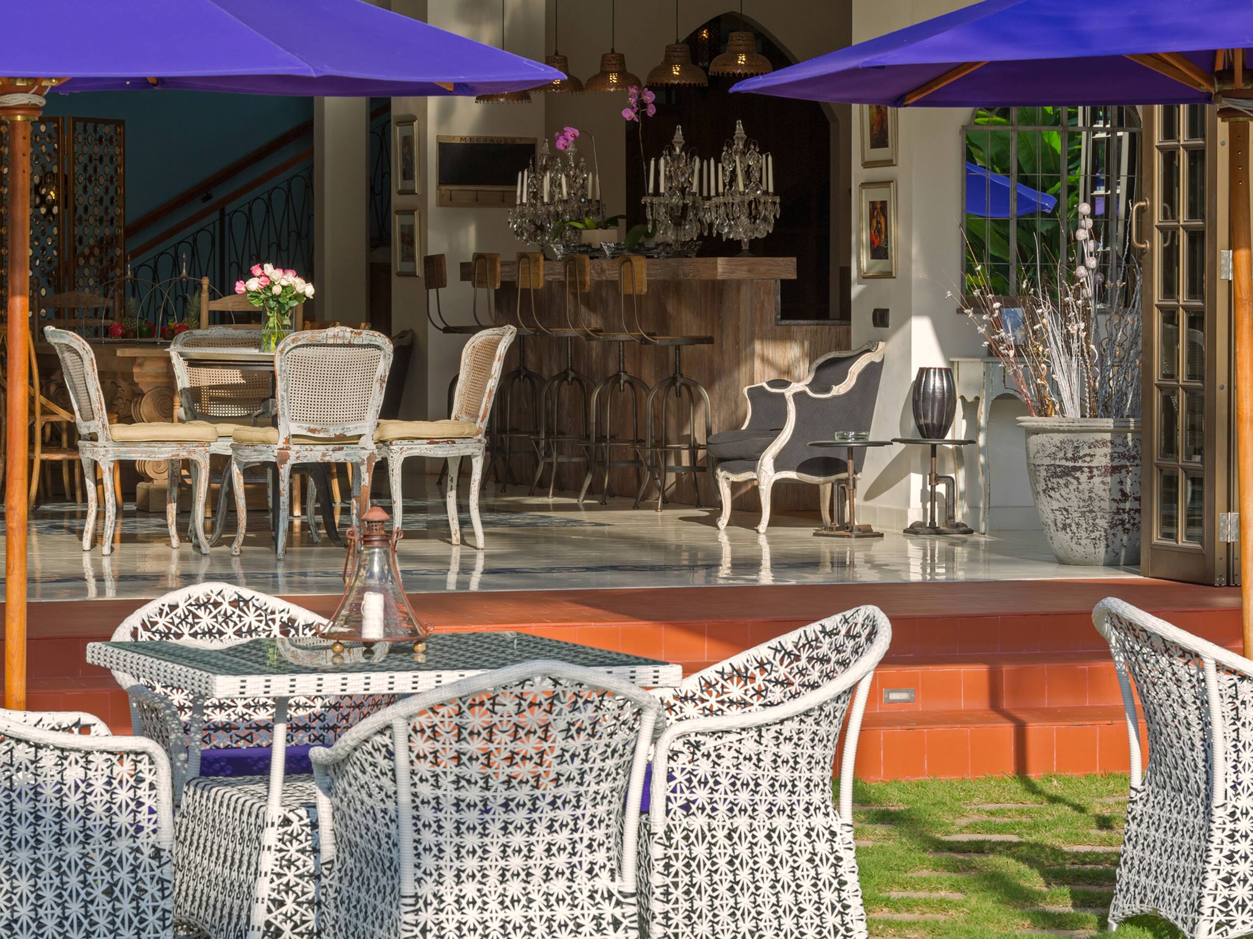 Urban haven Sayang d'Amour, 6BR, Seminyak w/ chef — photo 4