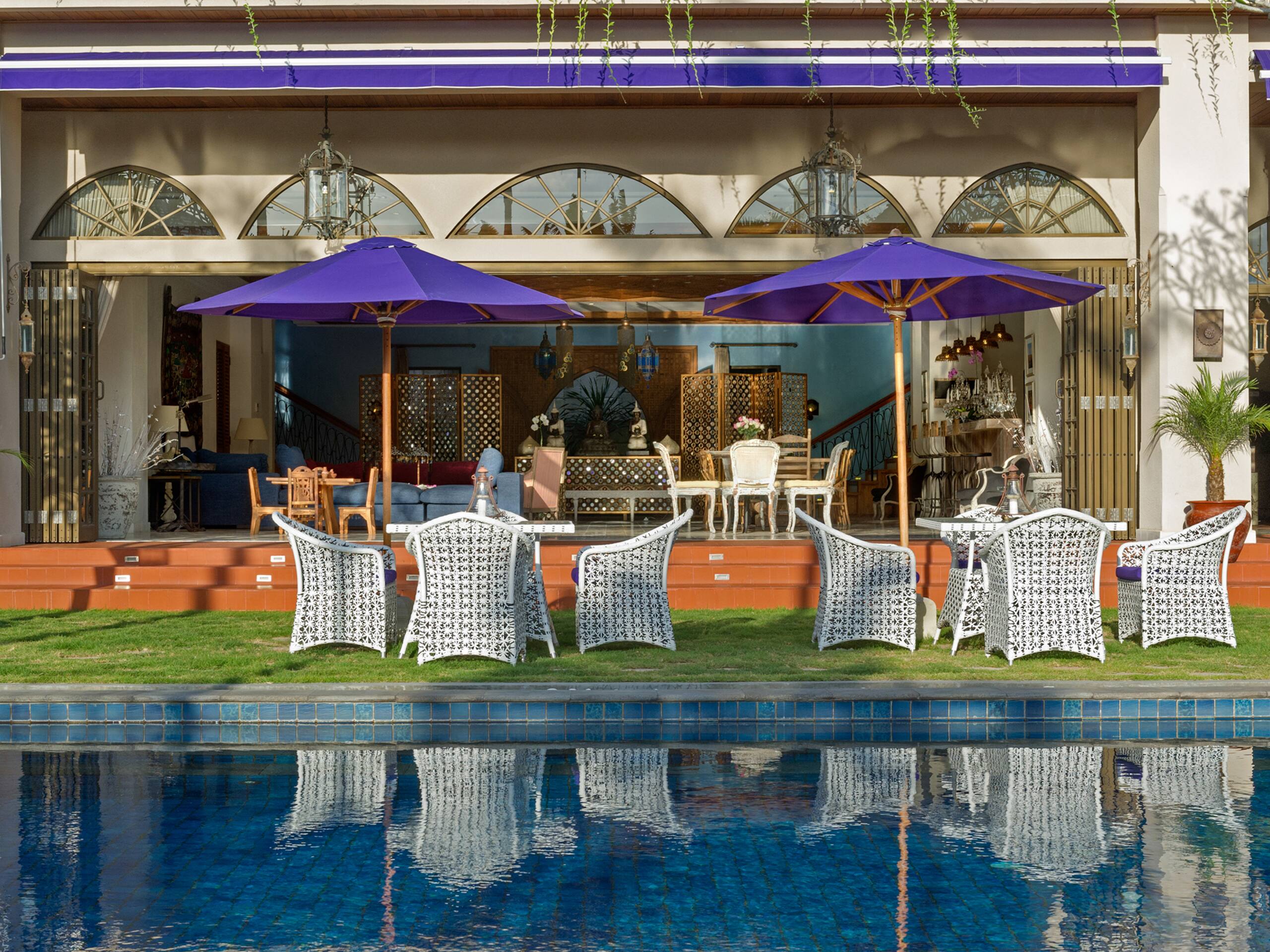 Urban haven Sayang d'Amour, 6BR, Seminyak w/ chef — photo 2