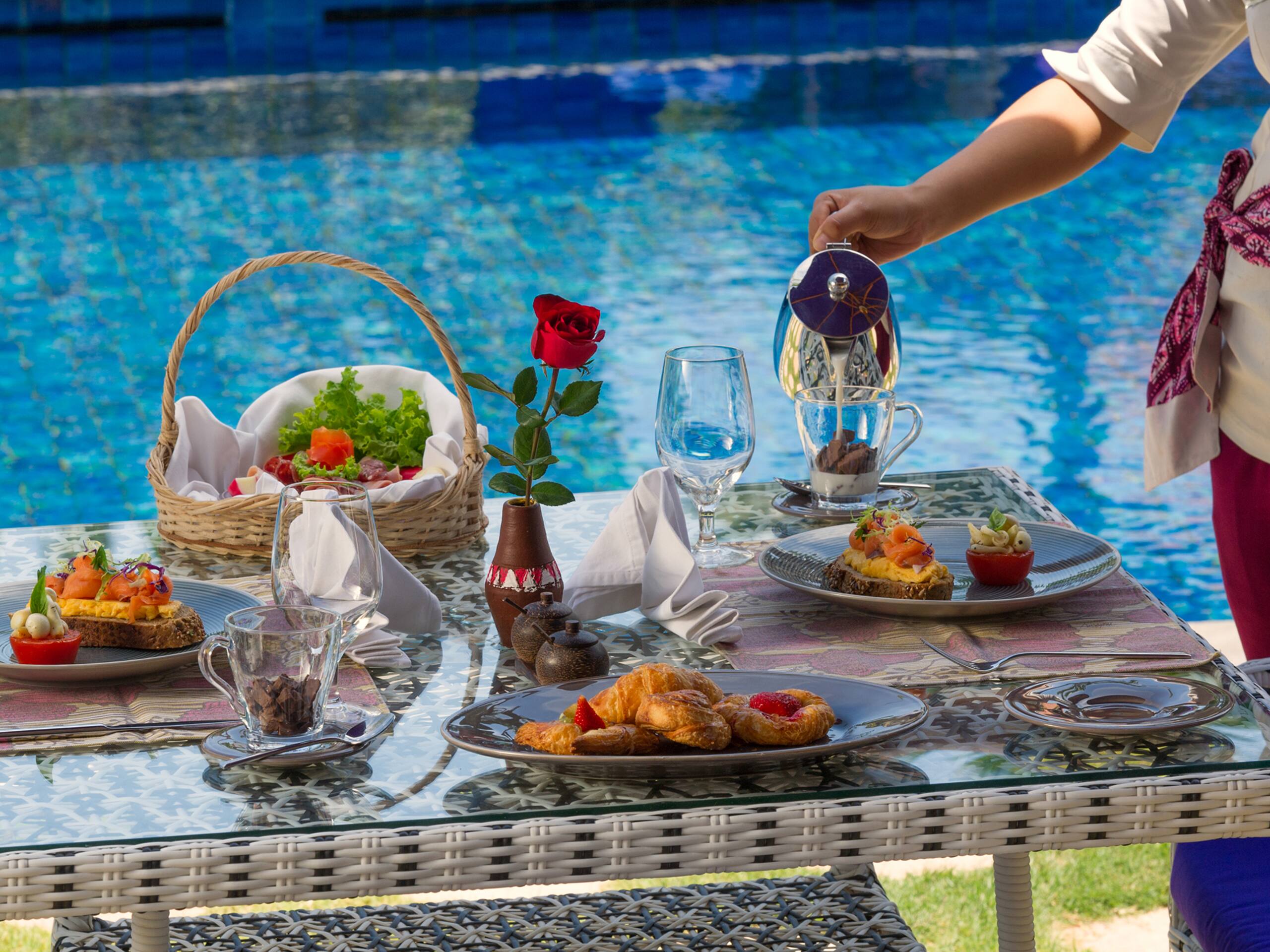 Urban haven Sayang d'Amour, 6BR, Seminyak w/ chef 12