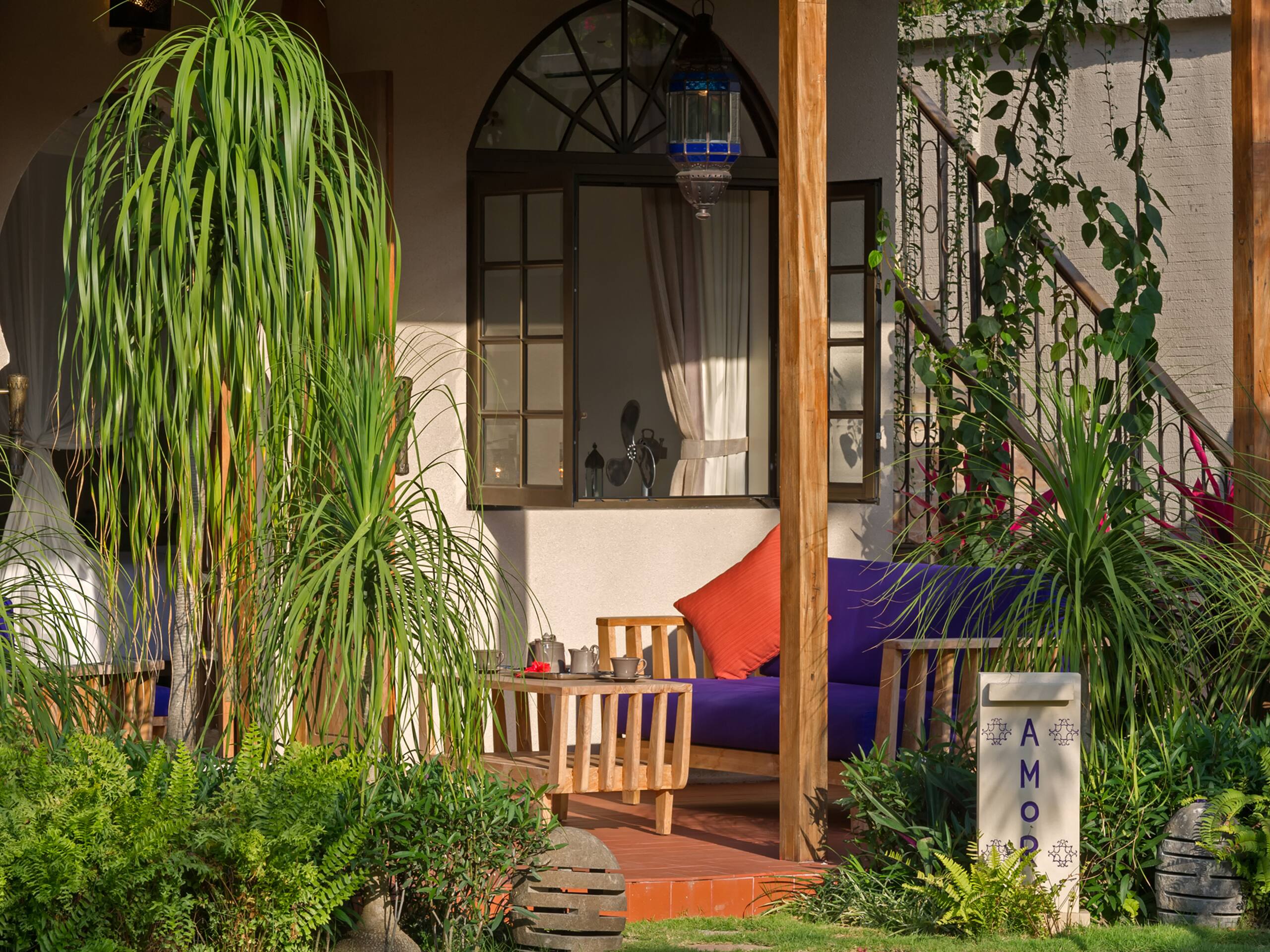 Urban haven Sayang d'Amour, 6BR, Seminyak w/ chef — photo 5