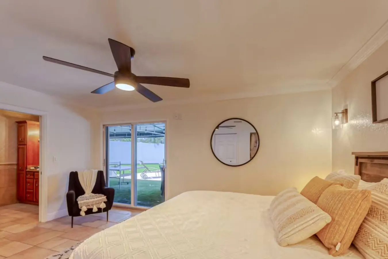Lakefront Getaway 5BR/3BA Heated Pool Paradise 11