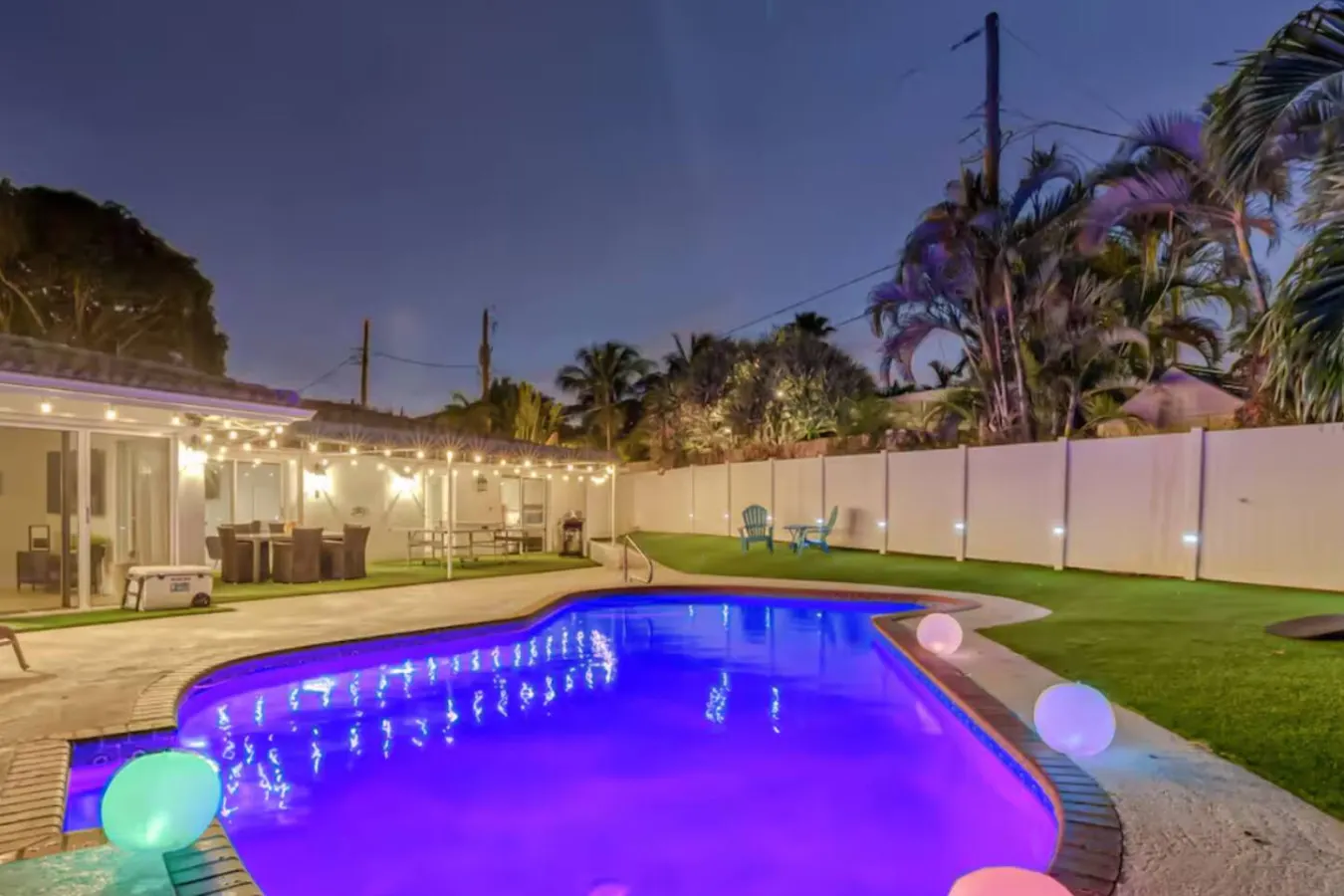 Lakefront Getaway 5BR/3BA • Heated Pool Paradise — photo 3