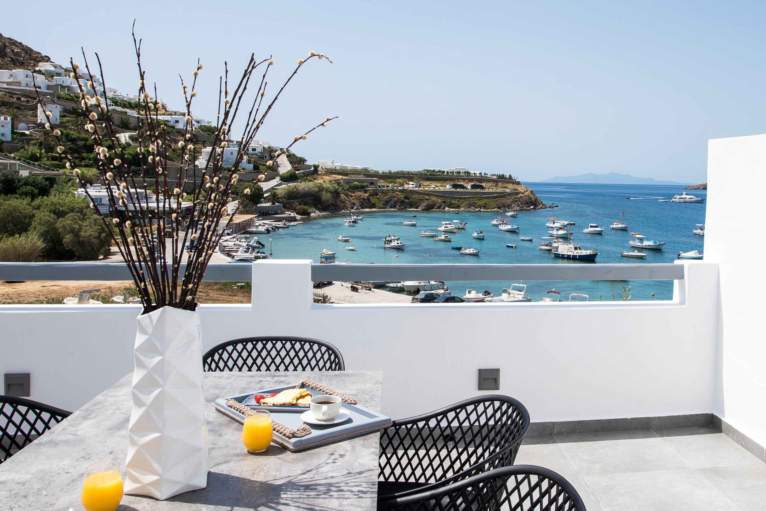 Endless BLUE BeachFront+Terrace+Jacuzzi+Parking
