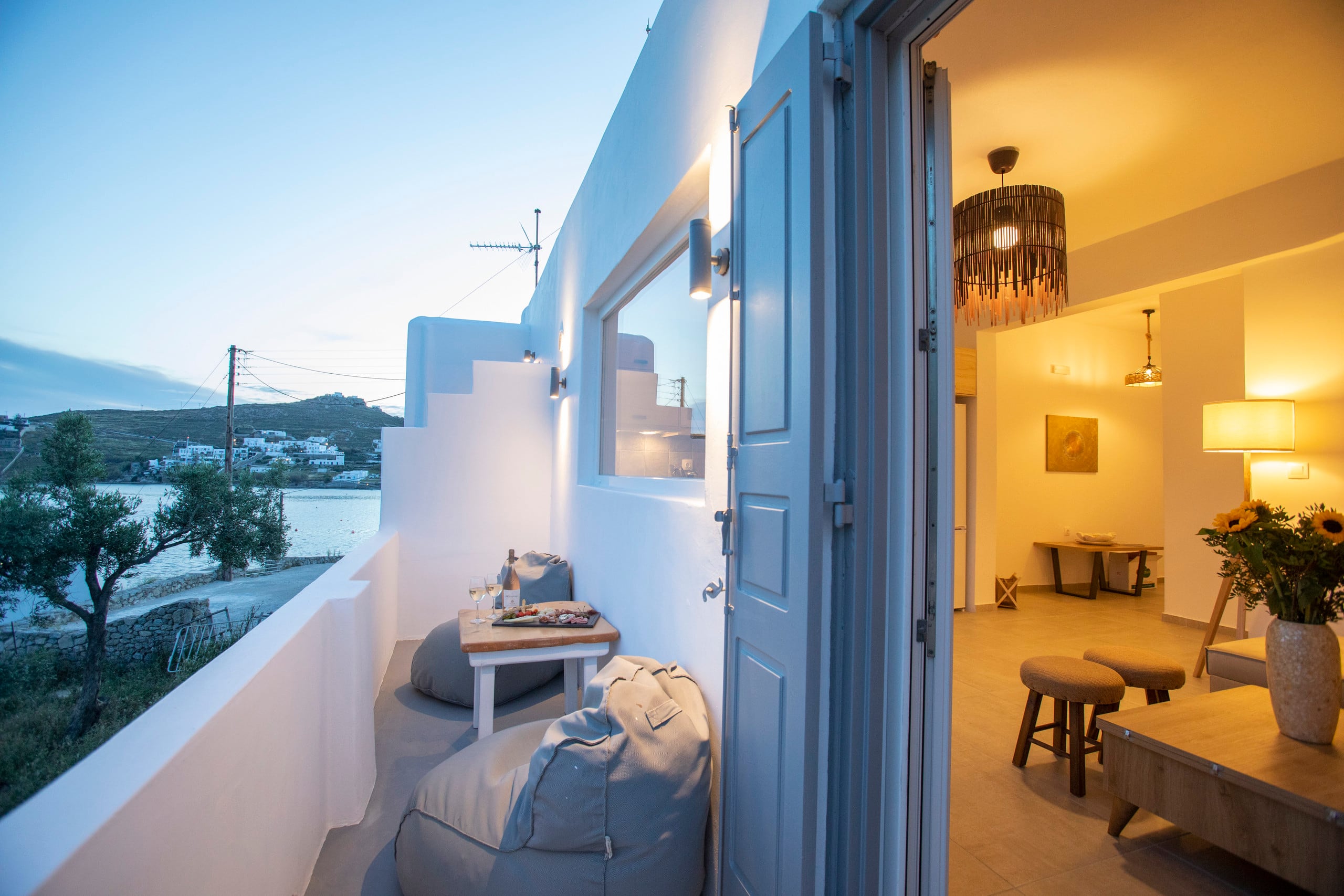 Endless BLUE BeachFront+Terrace+Jacuzzi+Parking 28