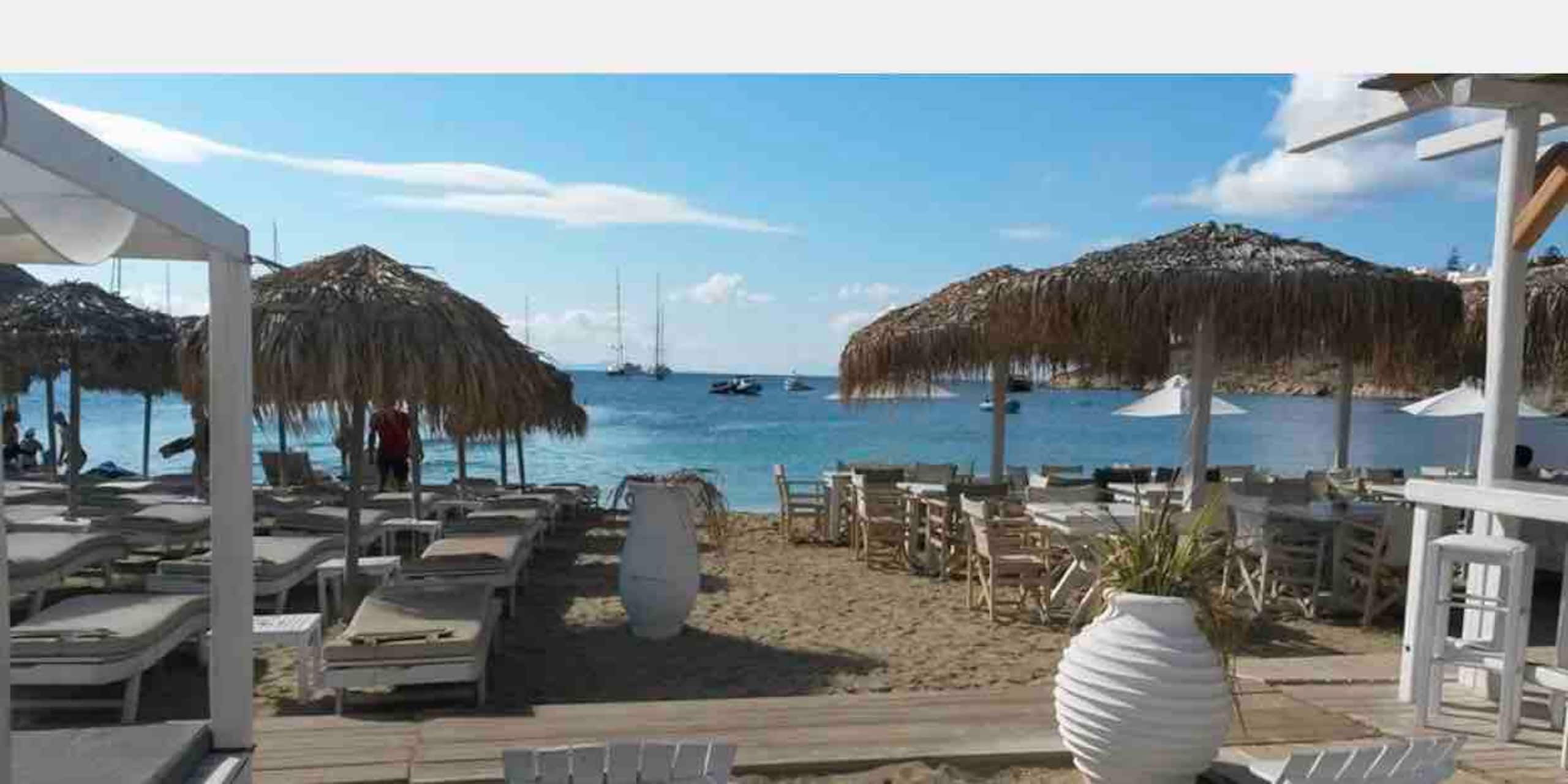 Endless BLUE BeachFront+Terrace+Jacuzzi+Parking 7