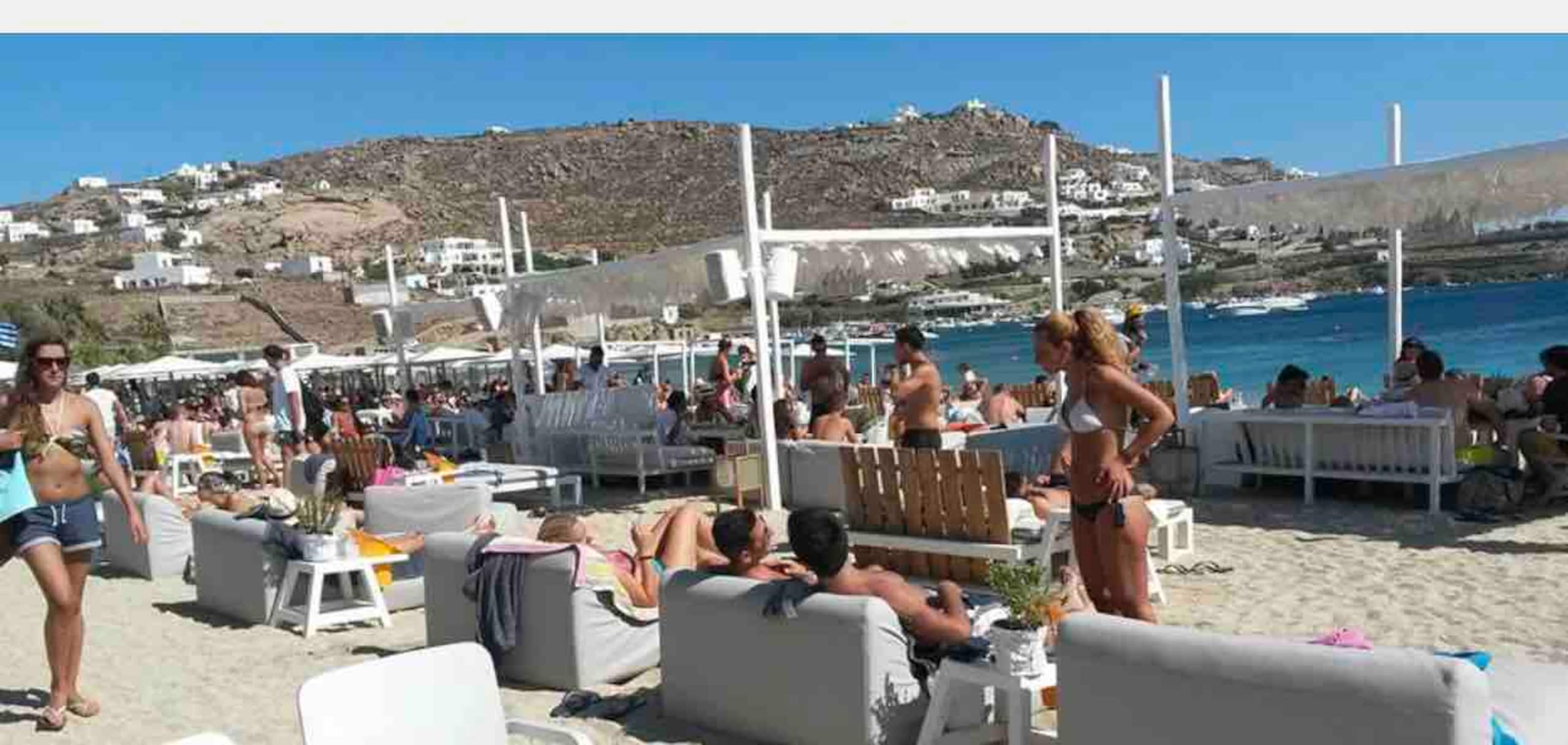 Endless BLUE BeachFront+Terrace+Jacuzzi+Parking 6