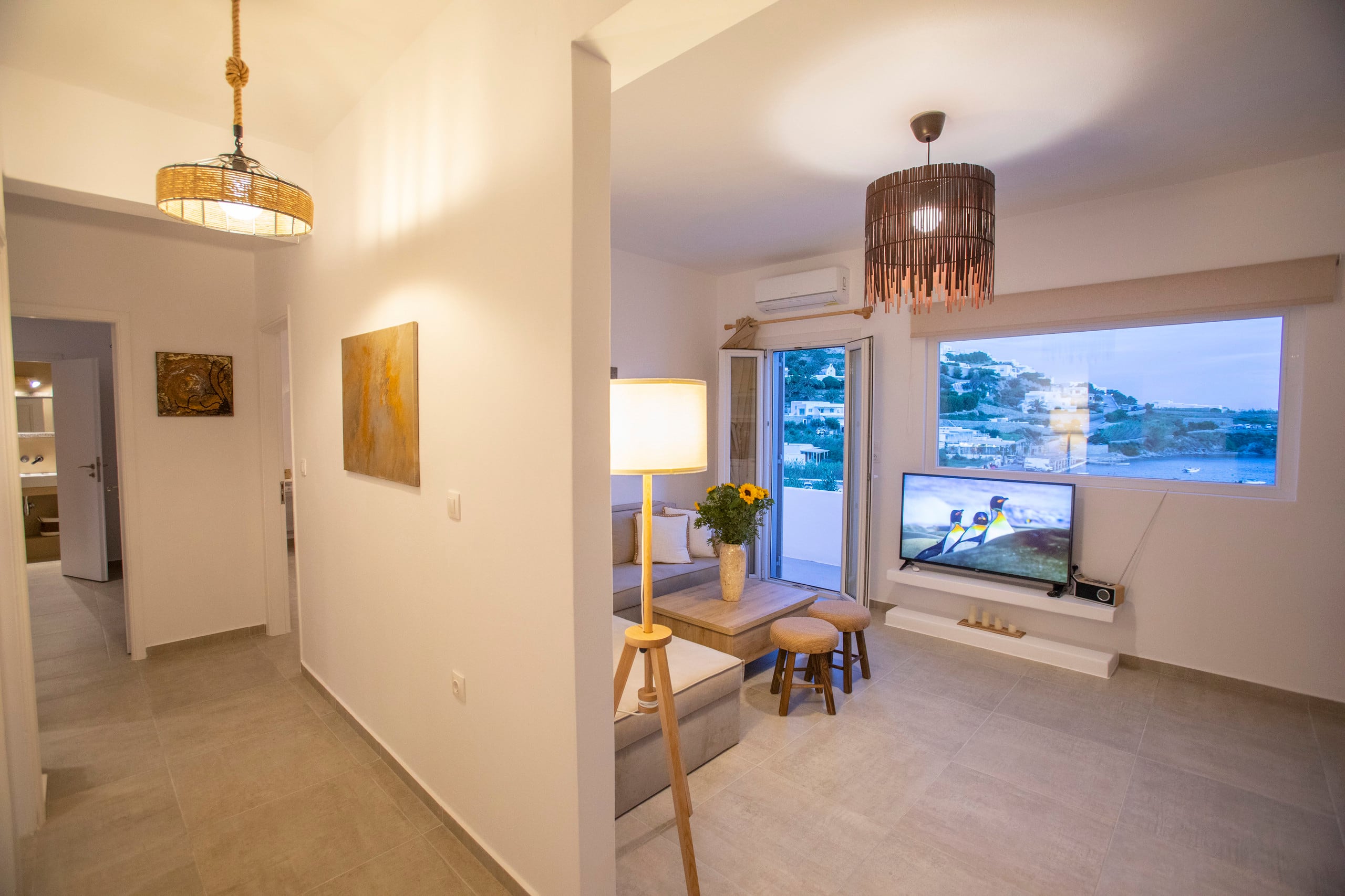 Endless BLUE BeachFront+Terrace+Jacuzzi+Parking — photo 5
