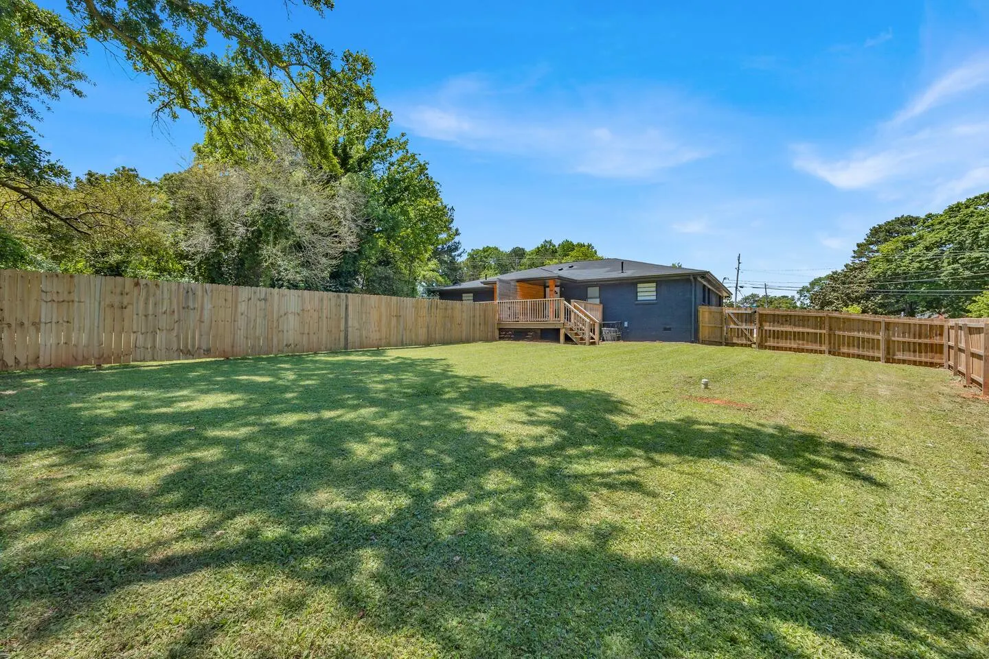 EastLake Retreat 2BR 2BA Unit A 20