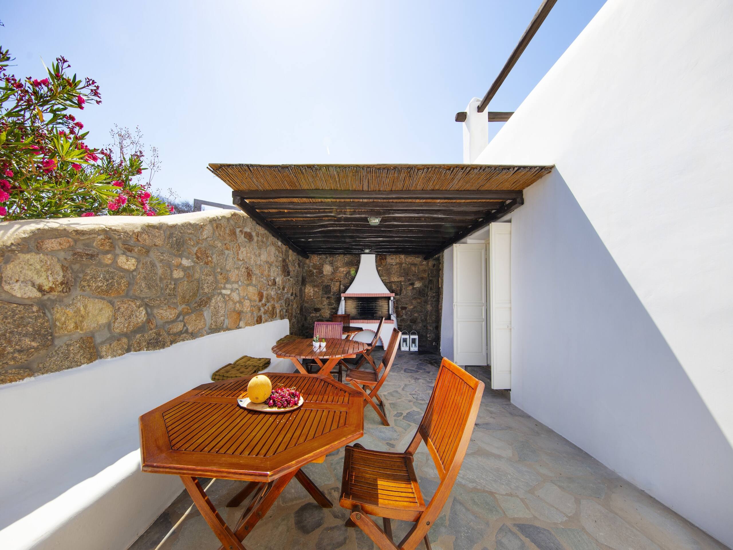 Villa in Mykonos near Agios Sostis Beach 23
