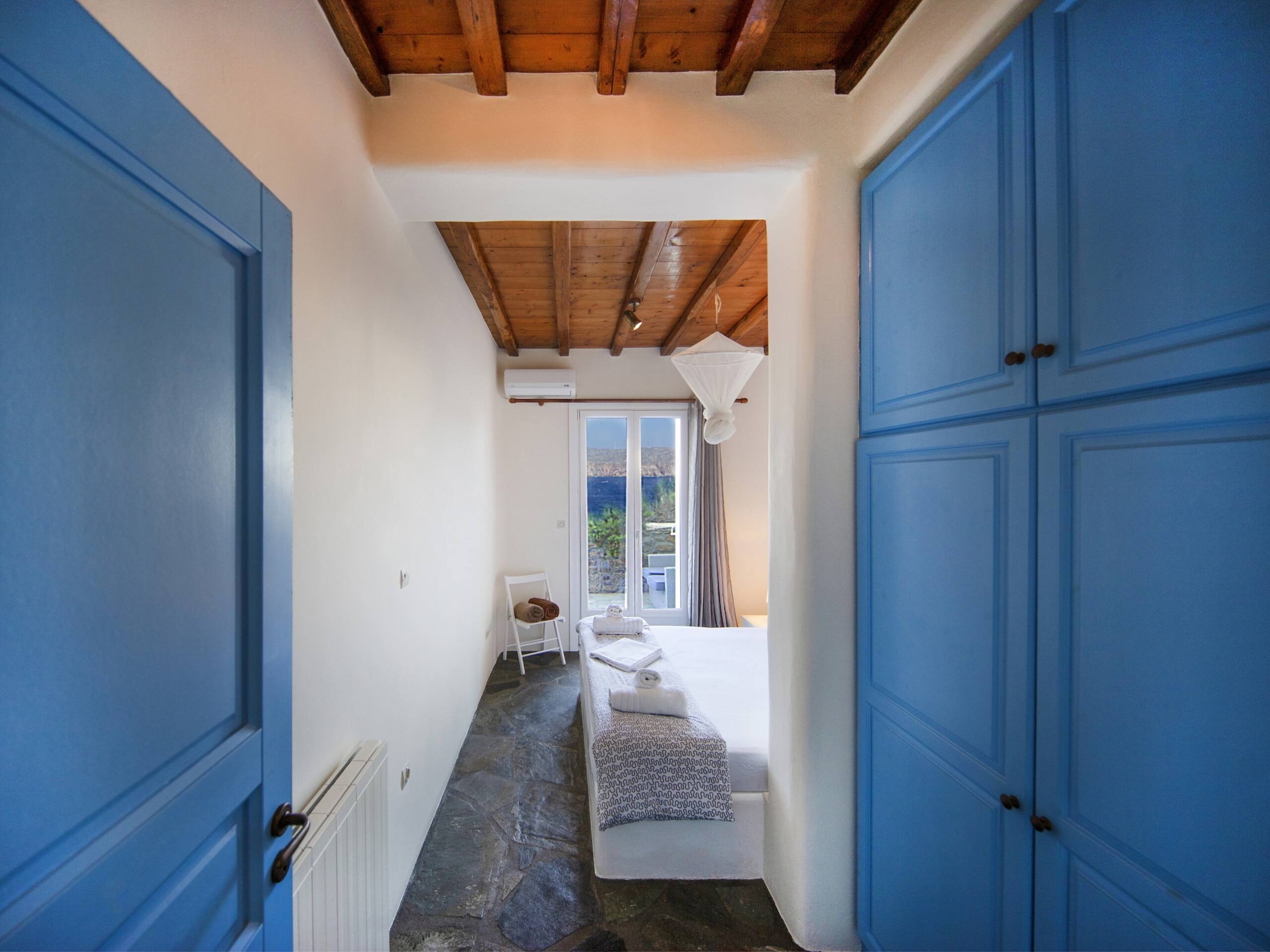 Villa in Mykonos near Agios Sostis Beach 35