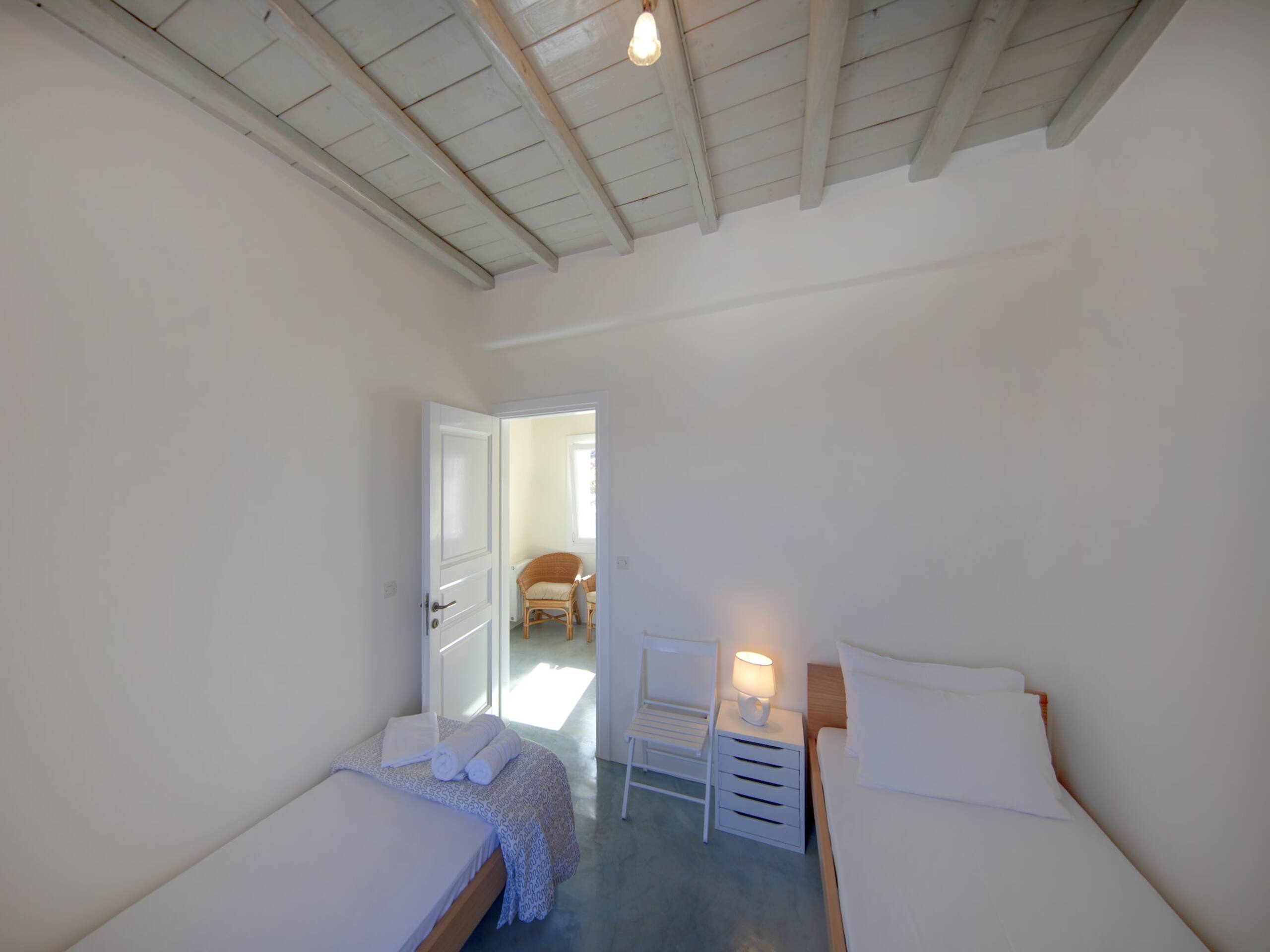 Villa in Mykonos near Agios Sostis Beach 37
