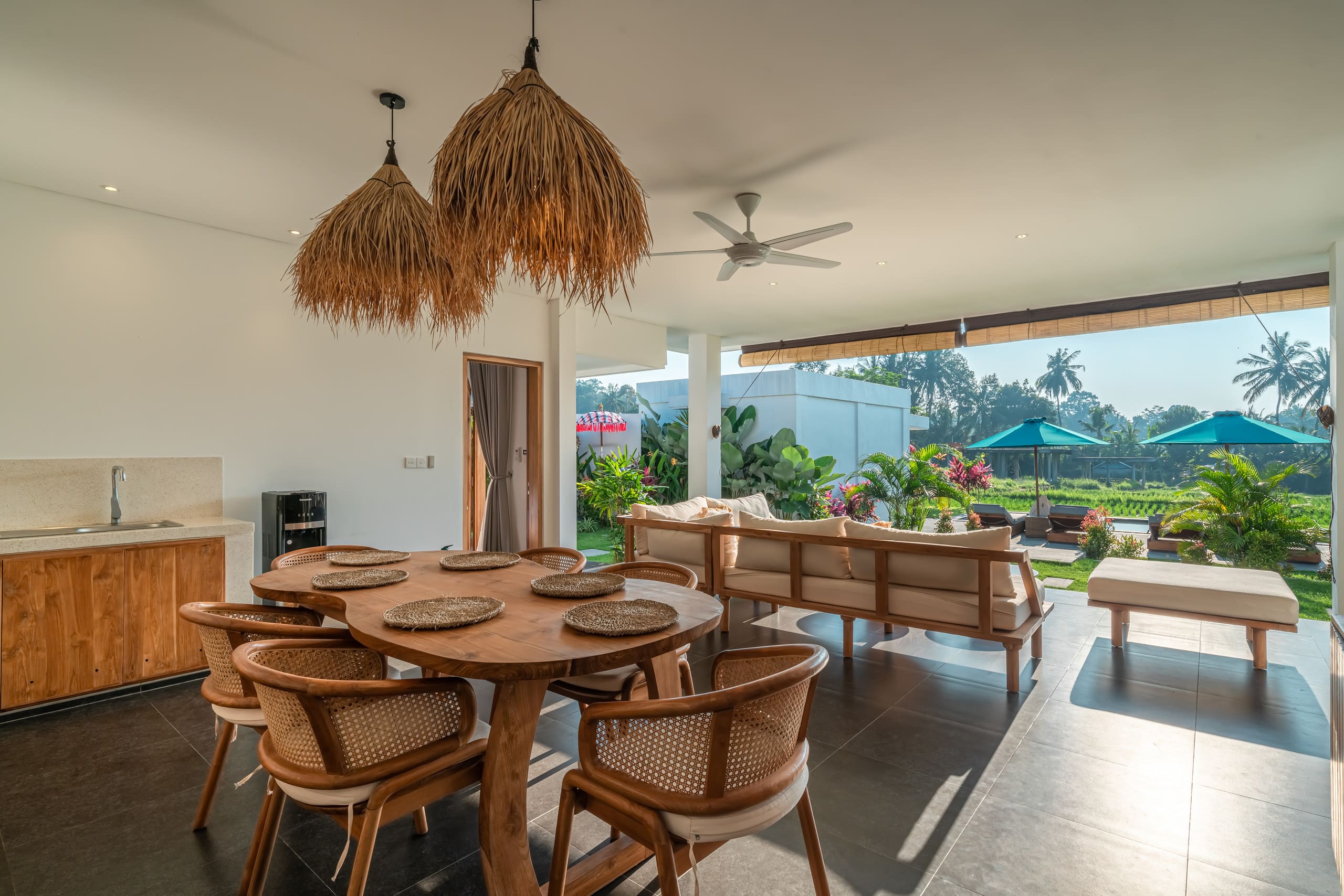 Villa Zango – Scenic Field View 4BR Villa in Ubud 16
