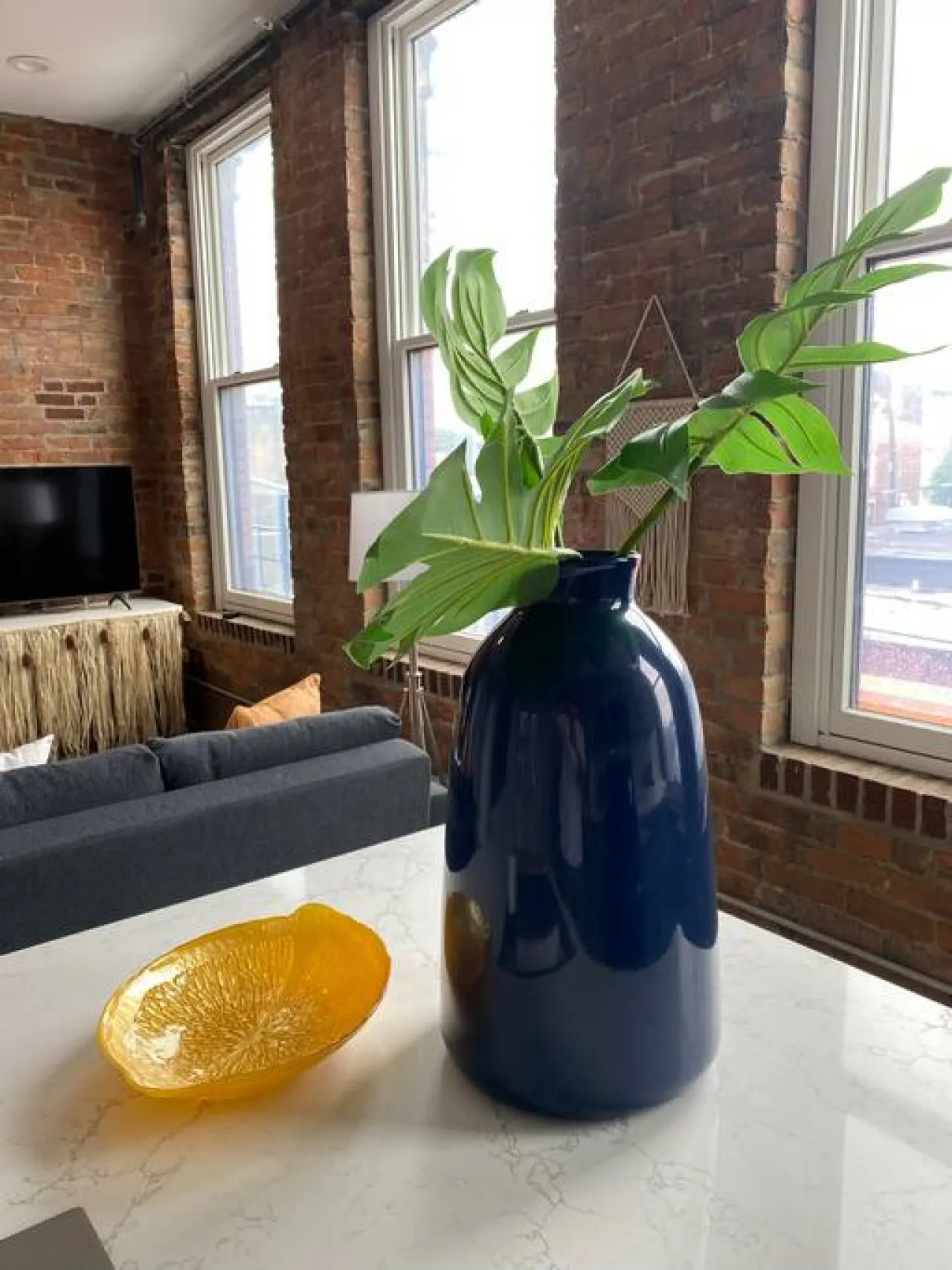 Zango: Explore OTR/Downtown from a Renovated Condo 18
