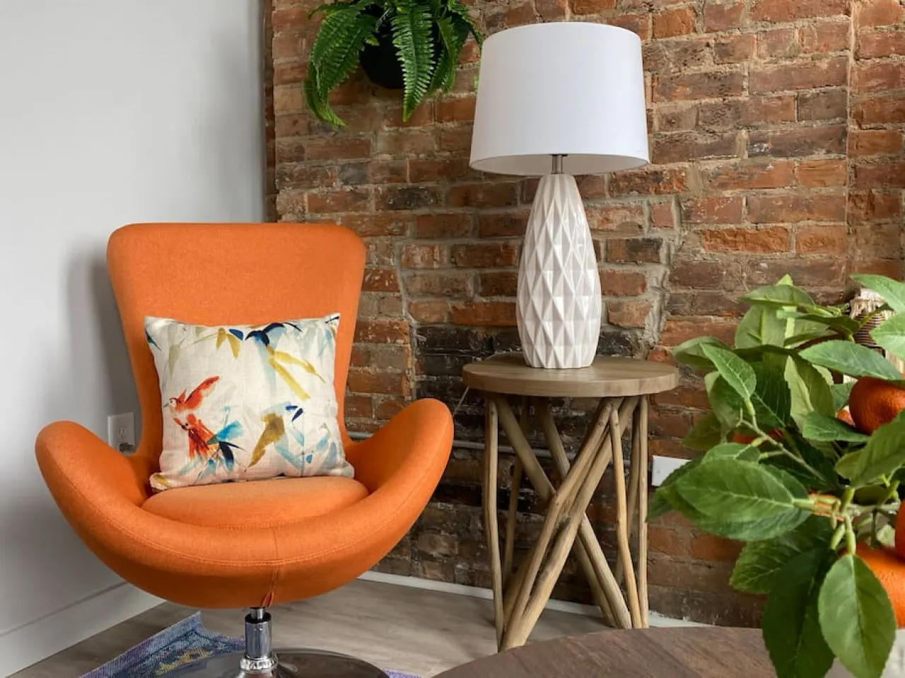 Zango: Explore OTR/Downtown from a Renovated Condo 3