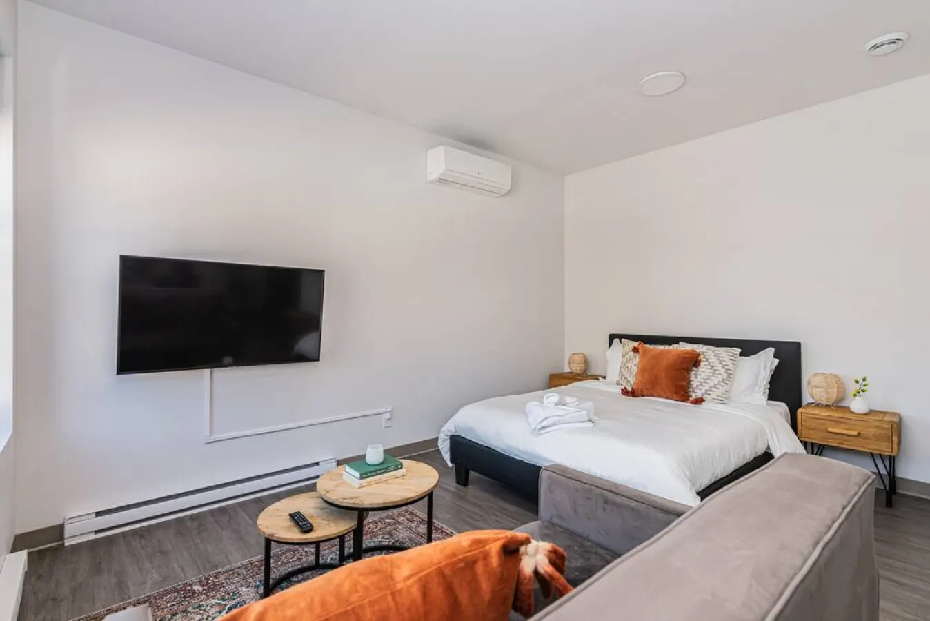 Plateau - Wonderful New Studio close to Mount Royal - Unit 4 5