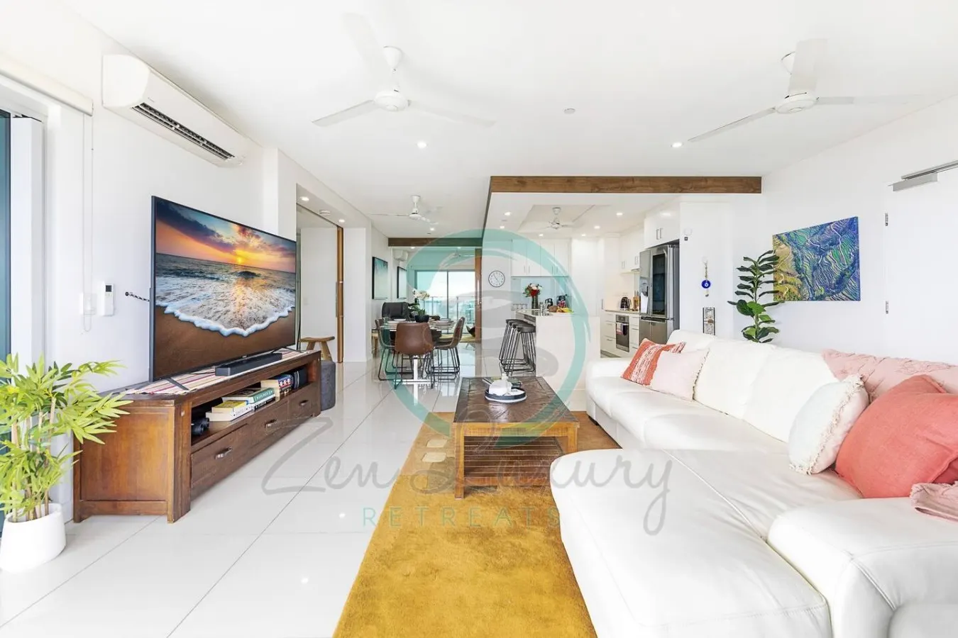 Coastal Magnificence: Pool ~ Workspace ~ Parking 13