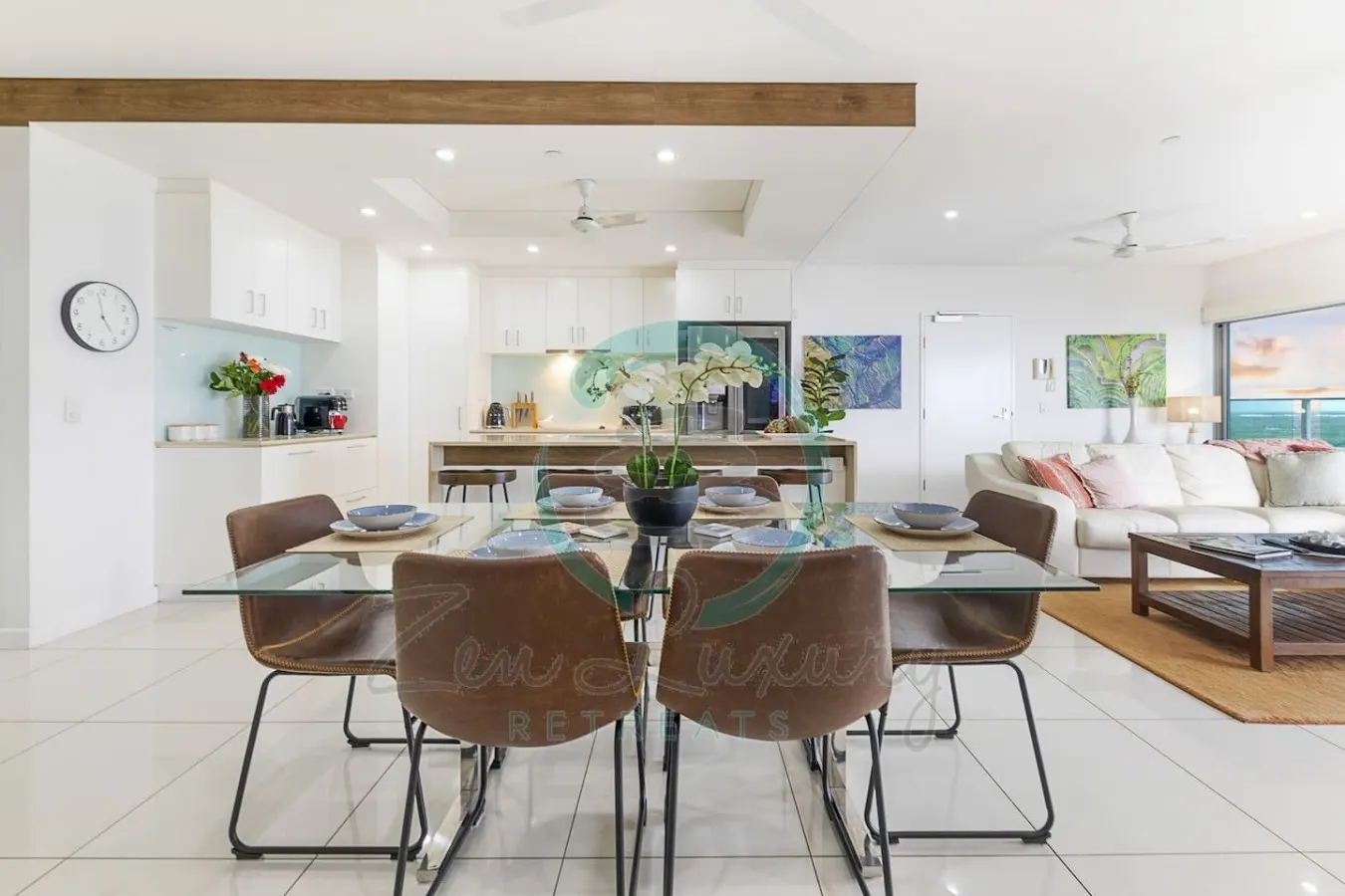 Coastal Magnificence: Pool ~ Workspace ~ Parking 15