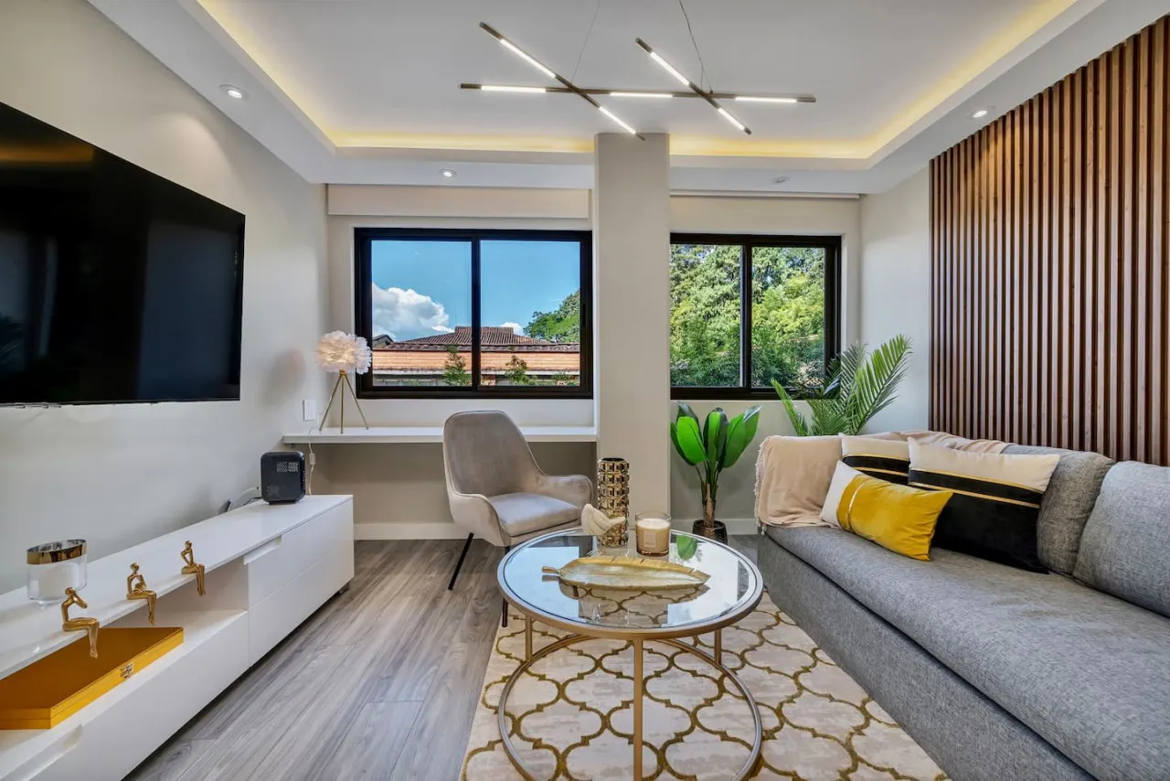 * High End Apartment*1 BD/ 1 BA Views*Ac*Malls — photo 2