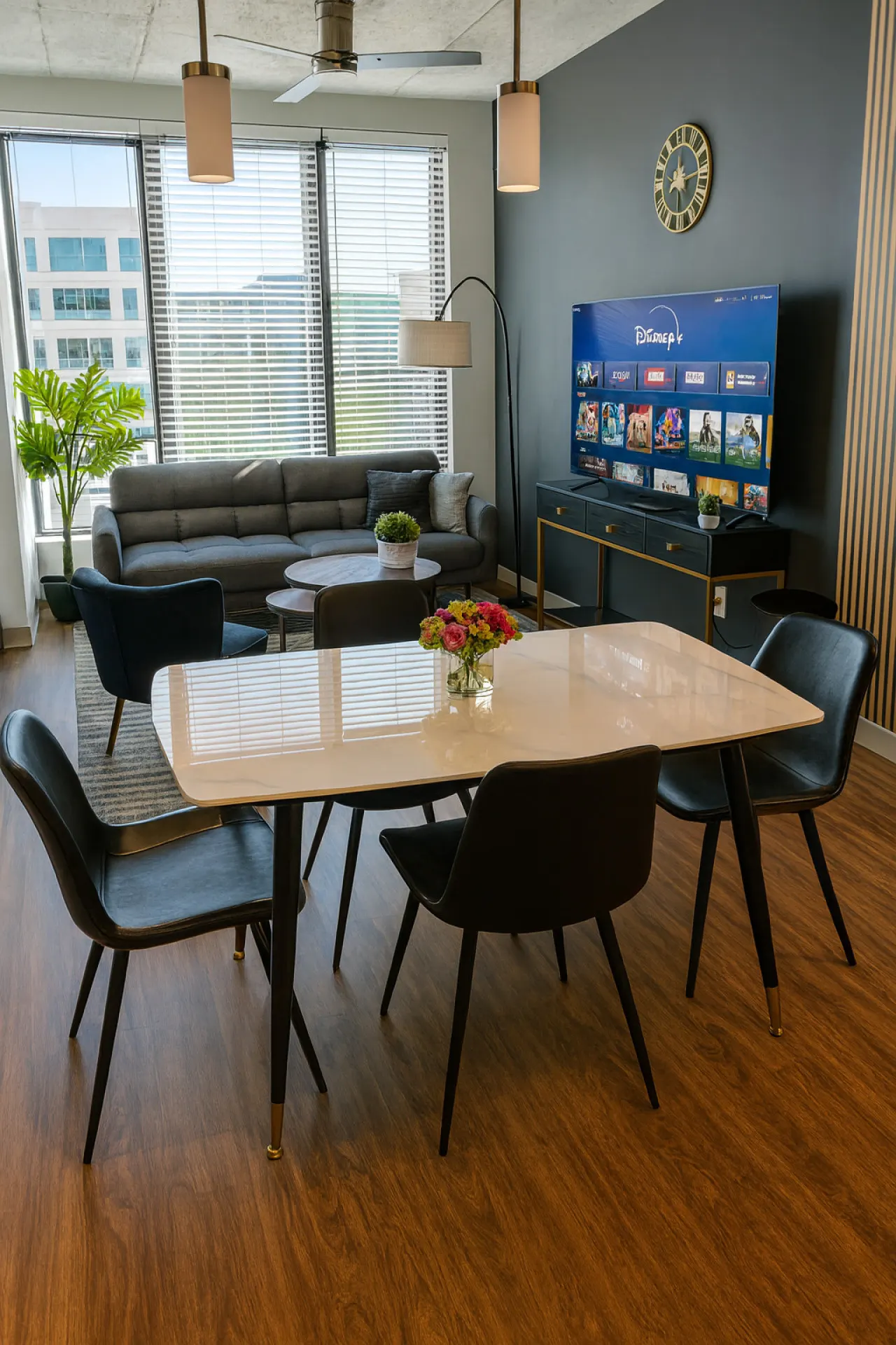 Upscale 2BR Apt Rooftop Deck + Fitness U14 9