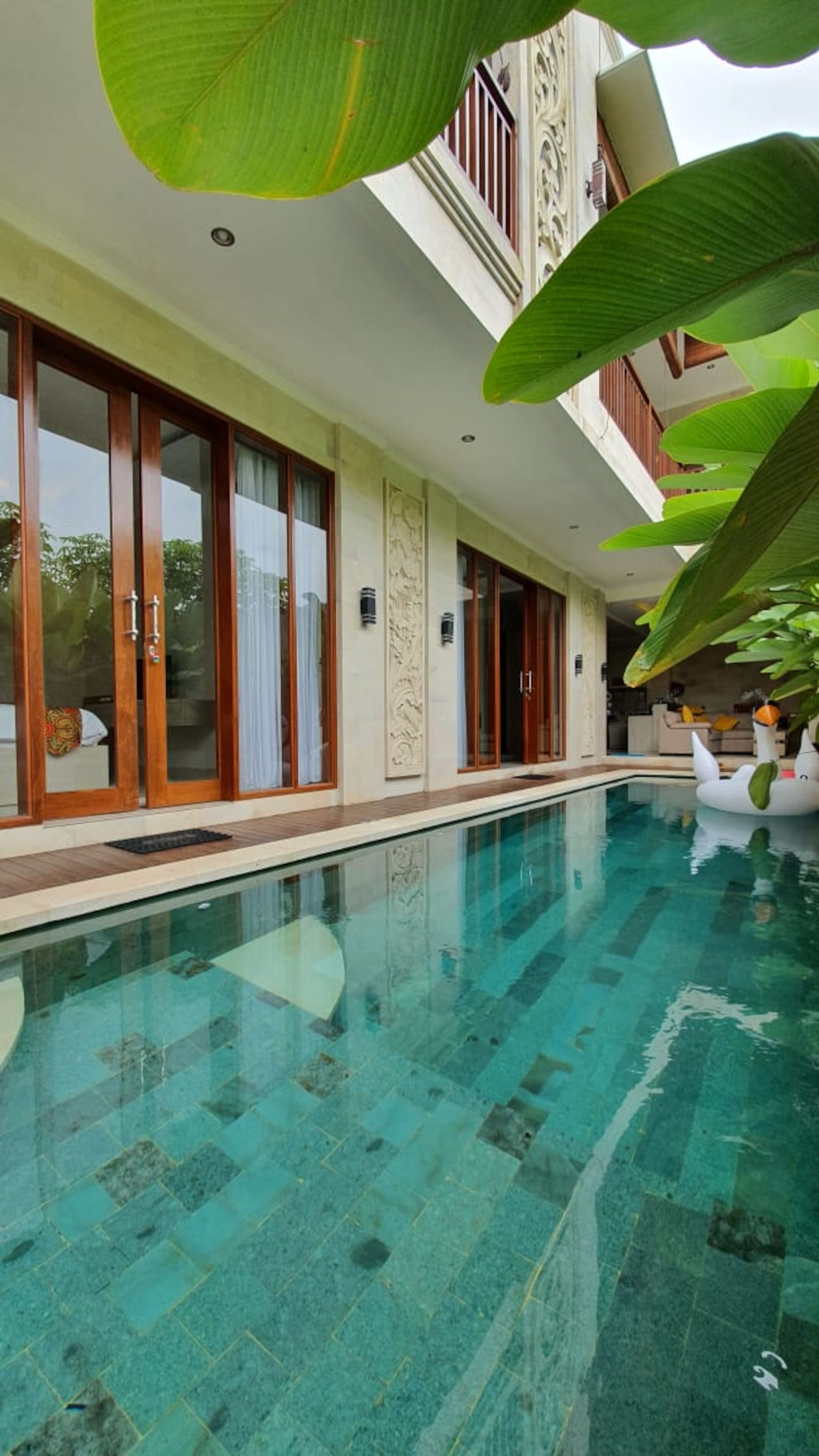 5 Bedroom Nana Villa Ricefield View Sidemen 9
