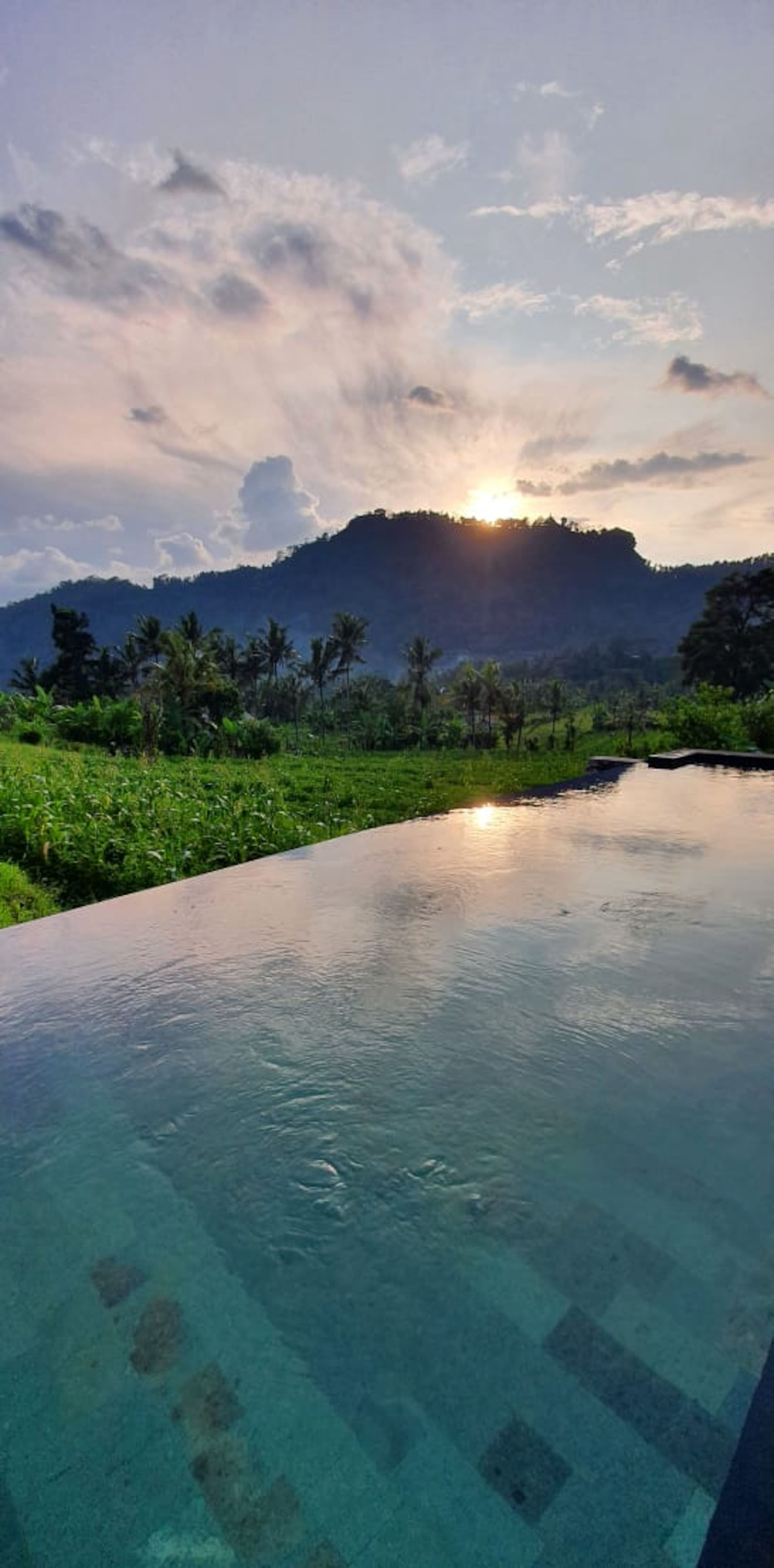 5 Bedroom Nana Villa Ricefield View Sidemen 14