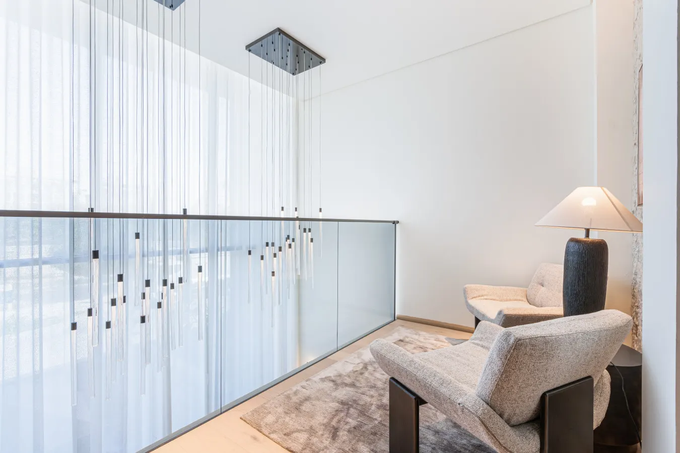 Luxury 3-Floor Townhouse w/ Private Garden 15