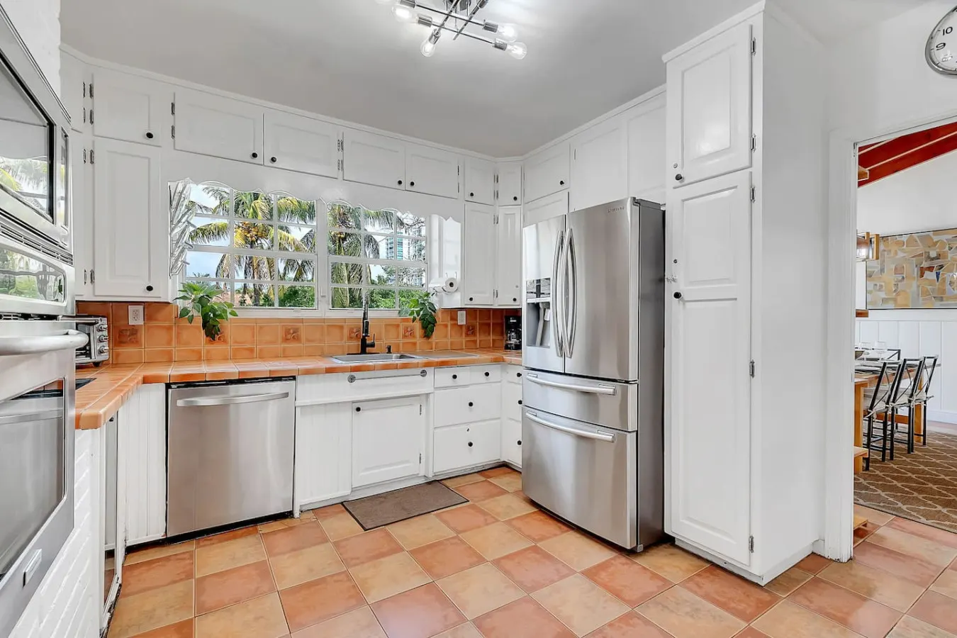 Marlin Stadium 5BR/3BA Villa w/ Pool/BBQ/PoolTable 12