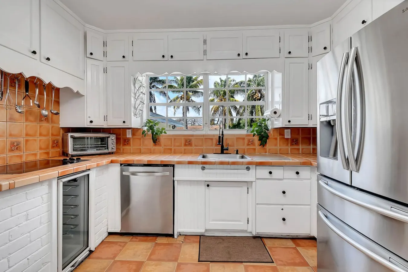 Marlin Stadium 5BR/3BA Villa w/ Pool/BBQ/PoolTable 13