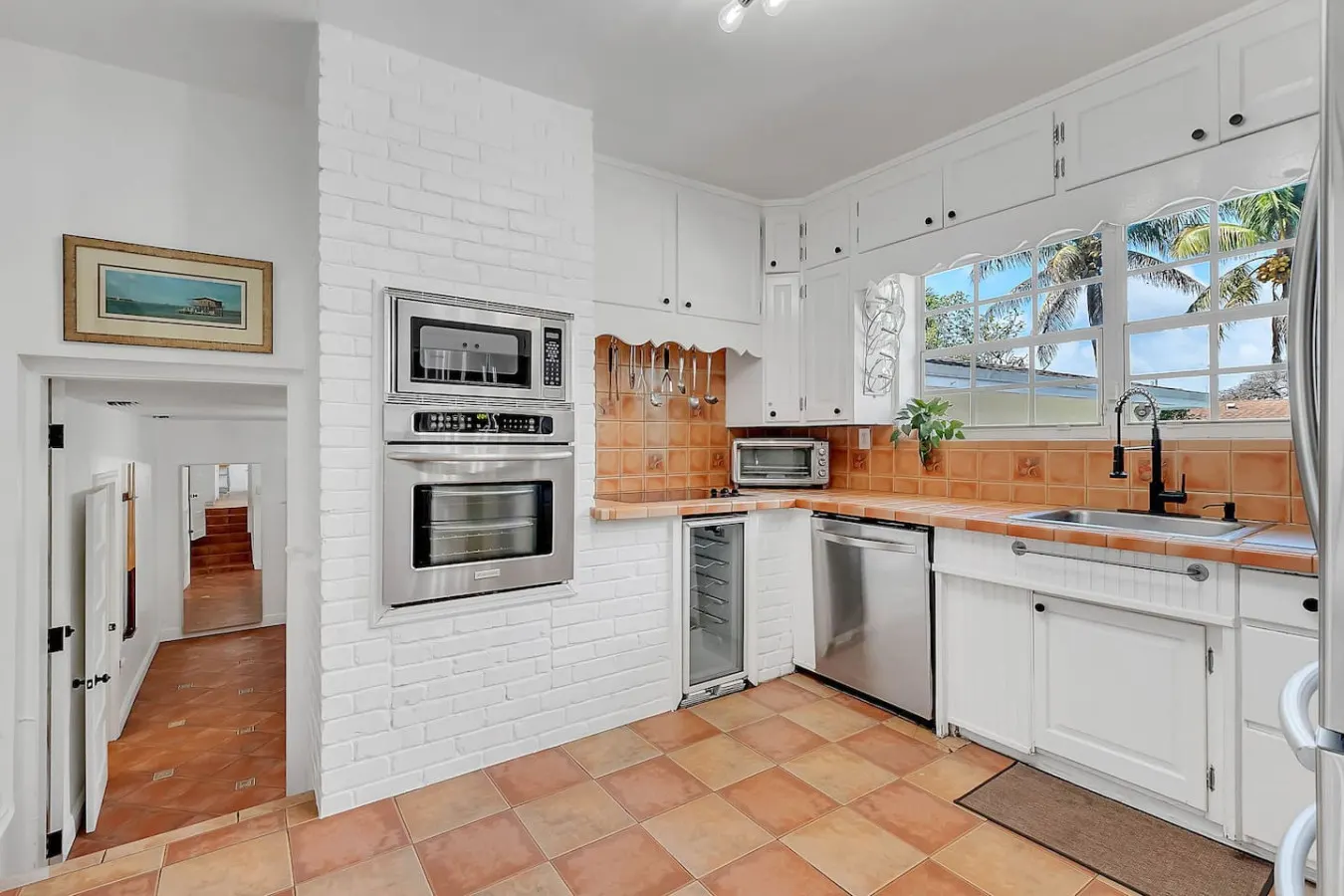 Marlin Stadium 5BR/3BA Villa w/ Pool/BBQ/PoolTable 14
