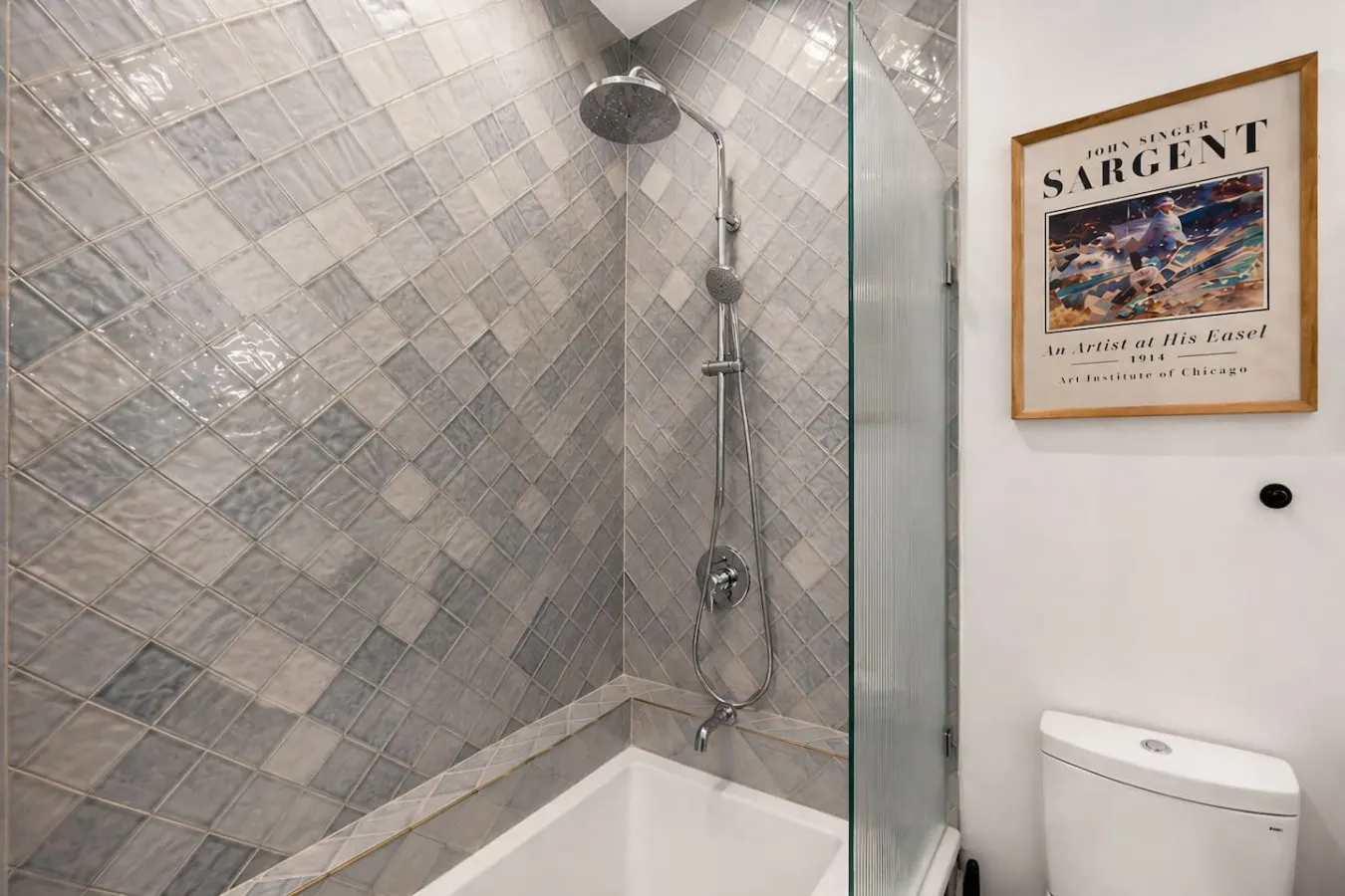 Washington Park 1BR w Parking - Walk Everywhere 2