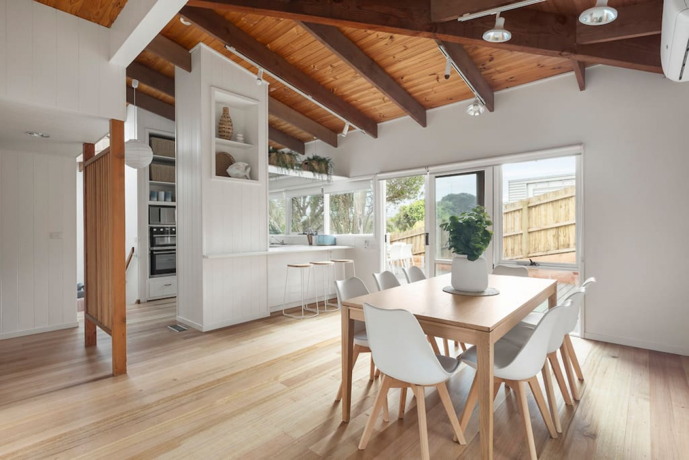 Surfcoast Soul - Stylish Dog Friendly Retreat - Torquay