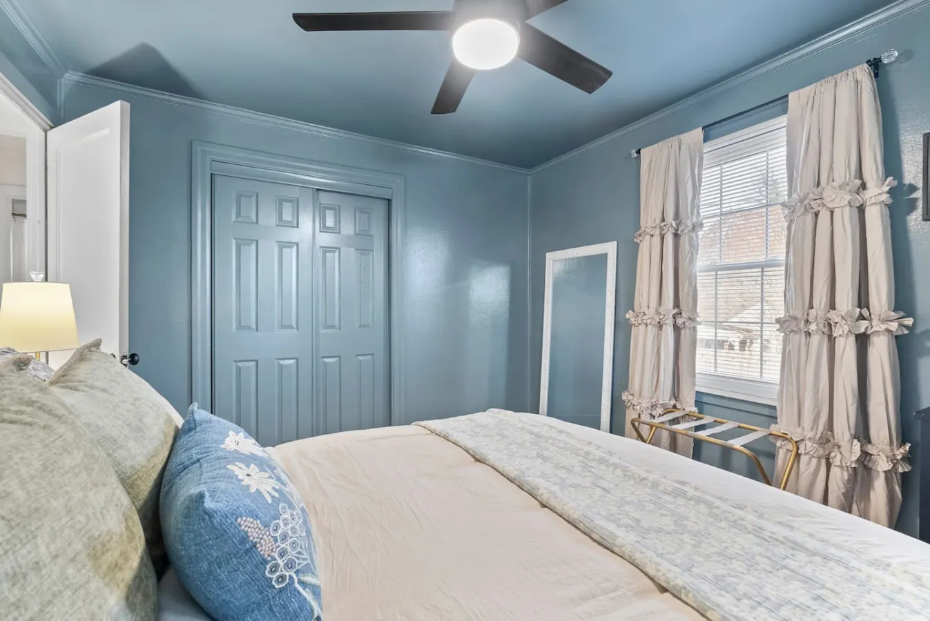 Cozy Cottage 10 Min To Downtown, Near LU & UL 17