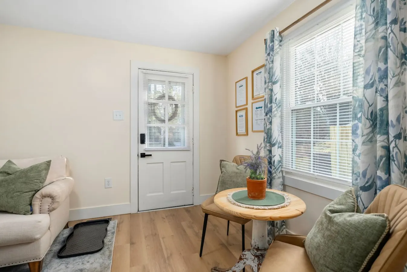 Cozy Cottage 10 Min To Downtown, Near LU & UL 8