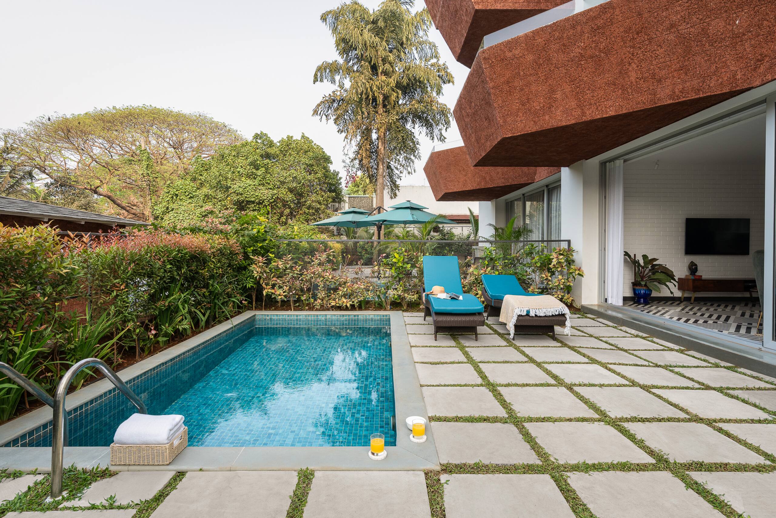 El Volar 05 | Elegant Goa Escape with Private Pool