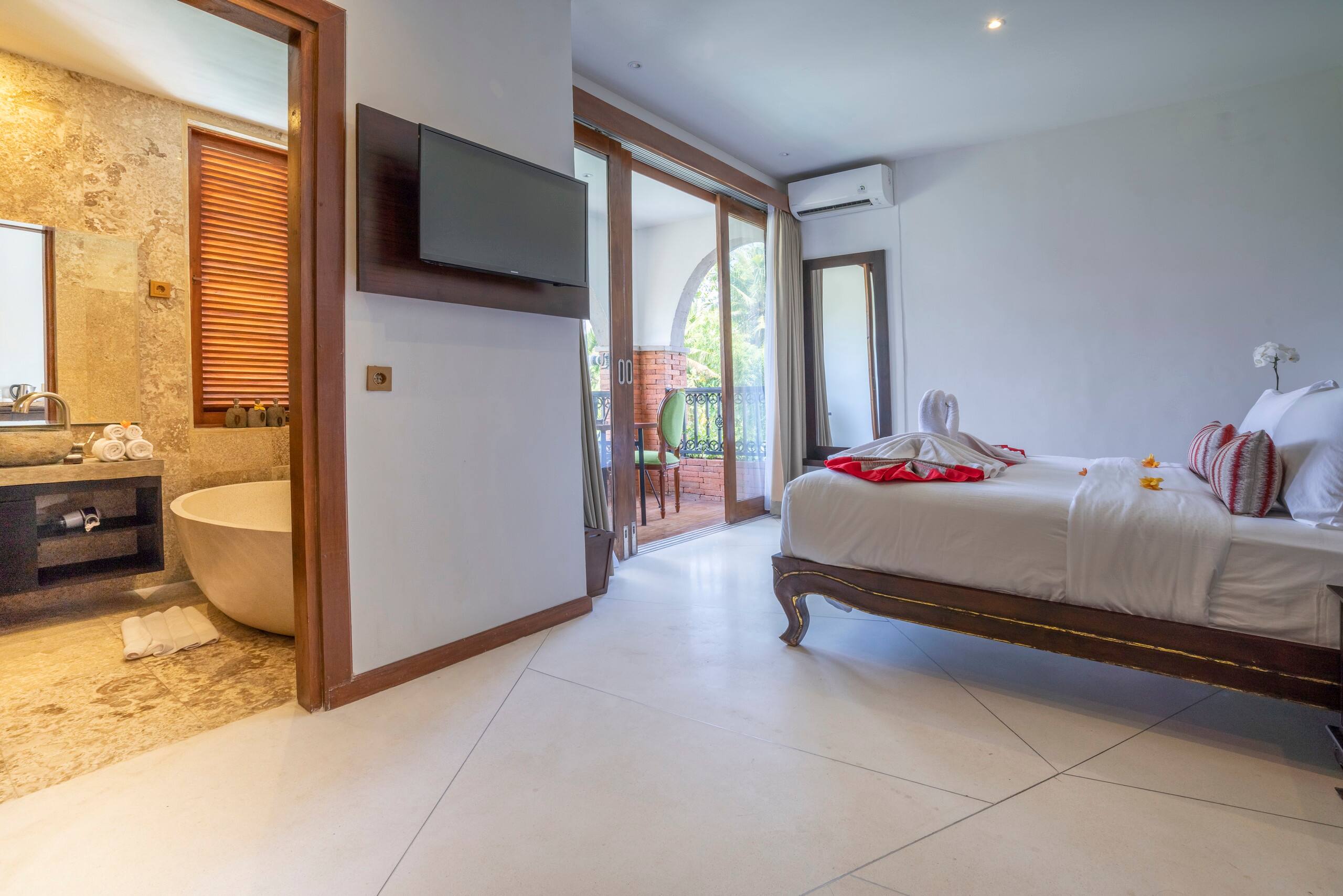 Menzel ubud Deluxe Room 13
