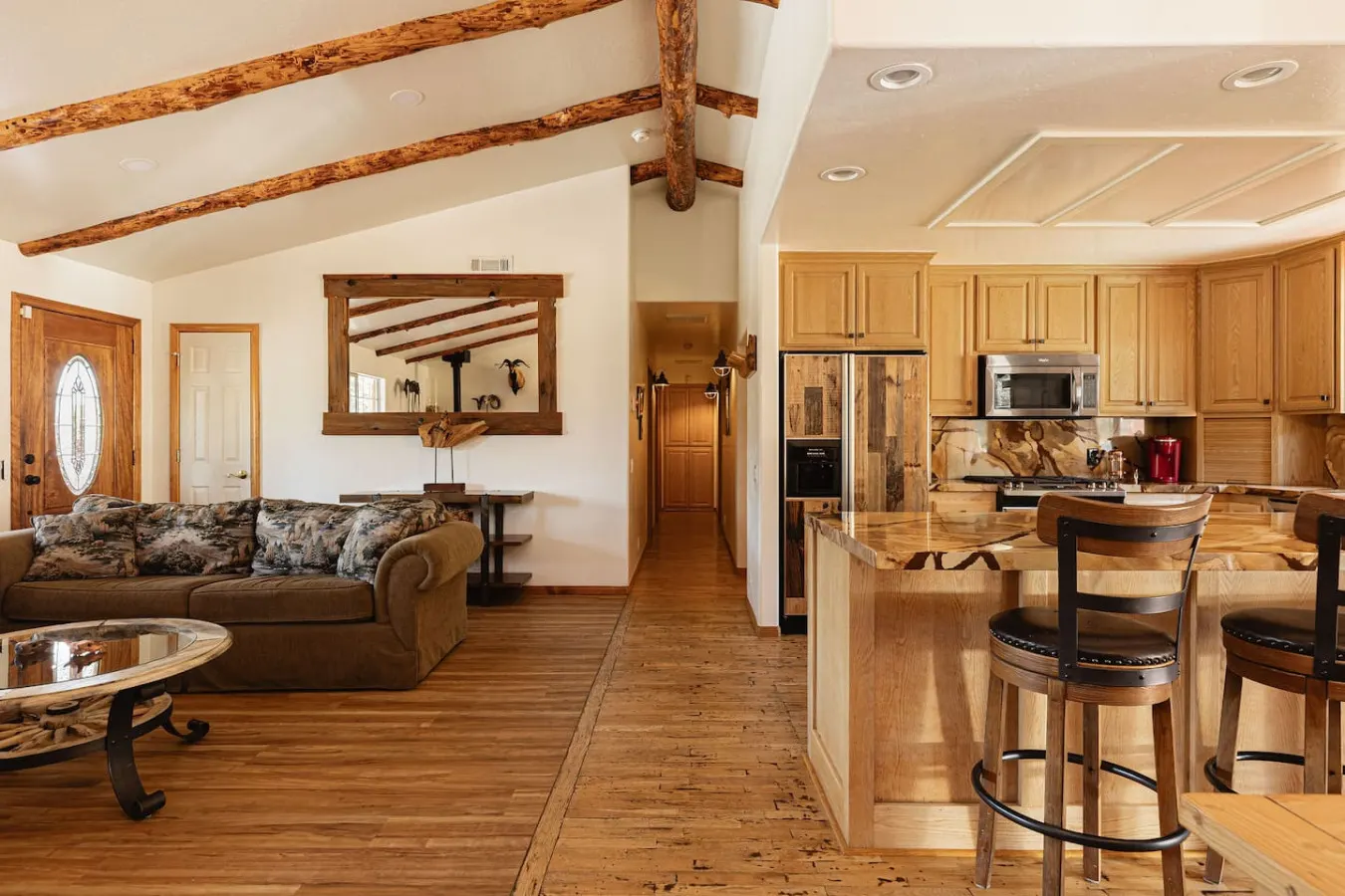 Rancharillo, Hot Tub & Barn Game Loft & Mtn Views 9